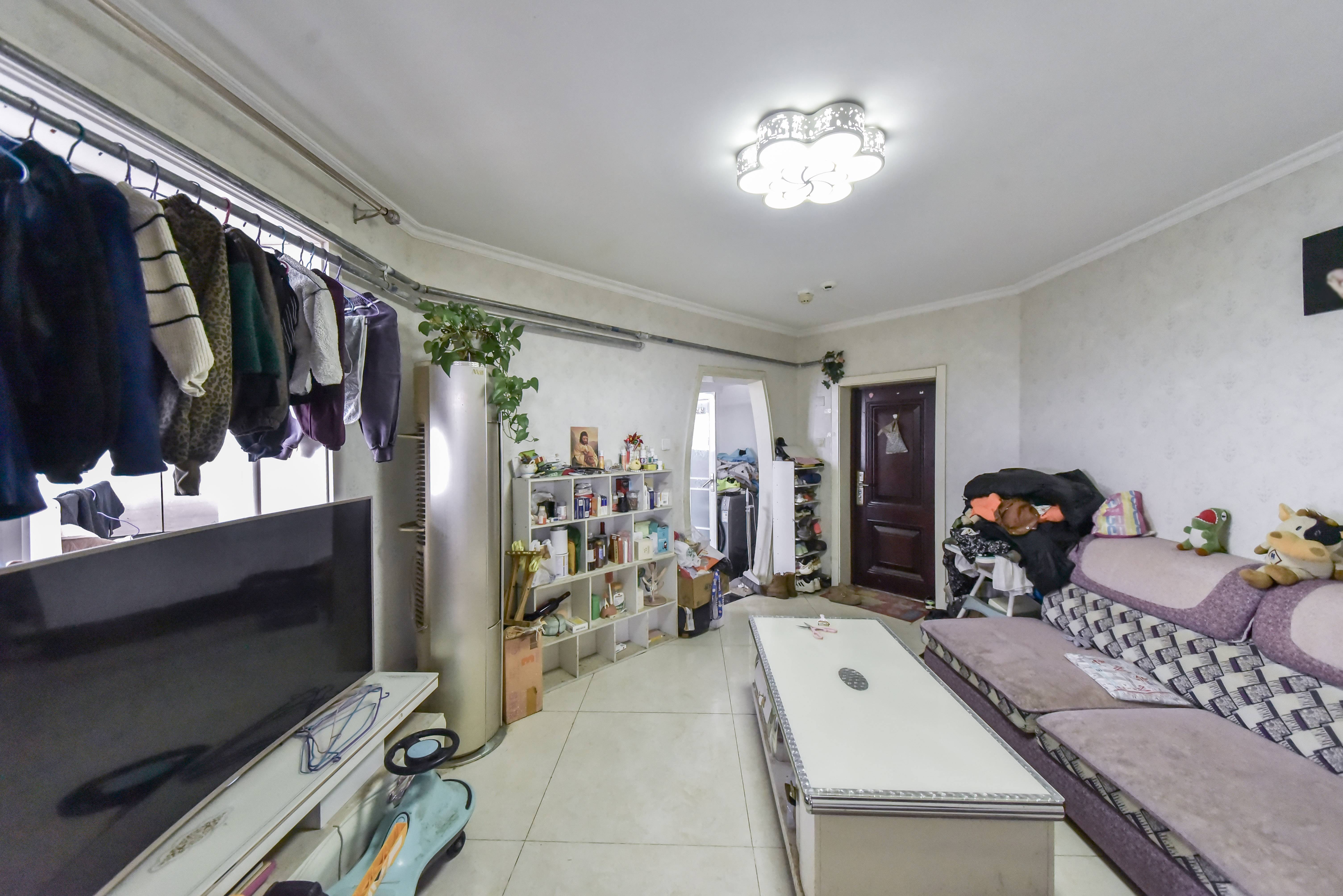 济钢新村中心区