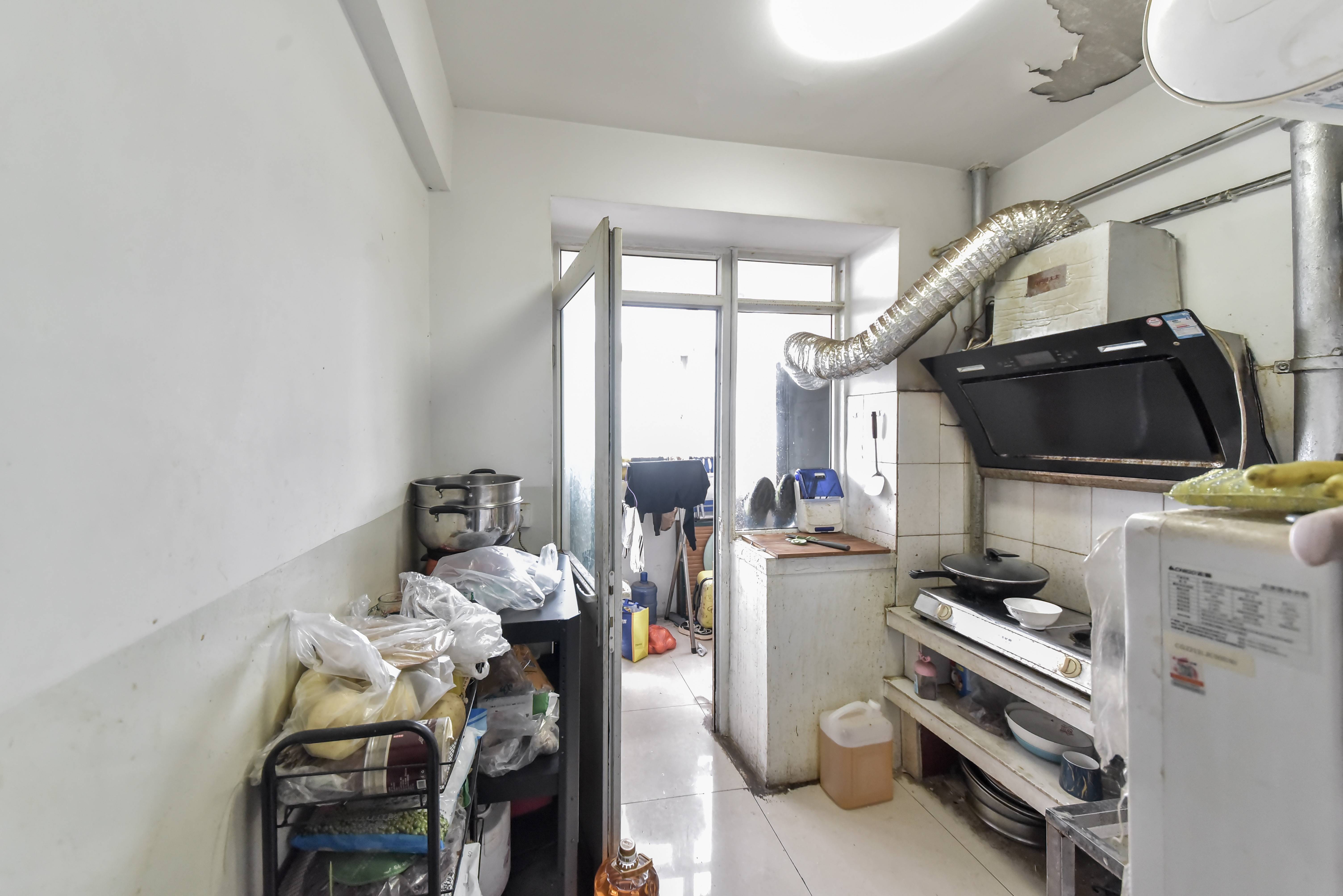 济钢新村中心区