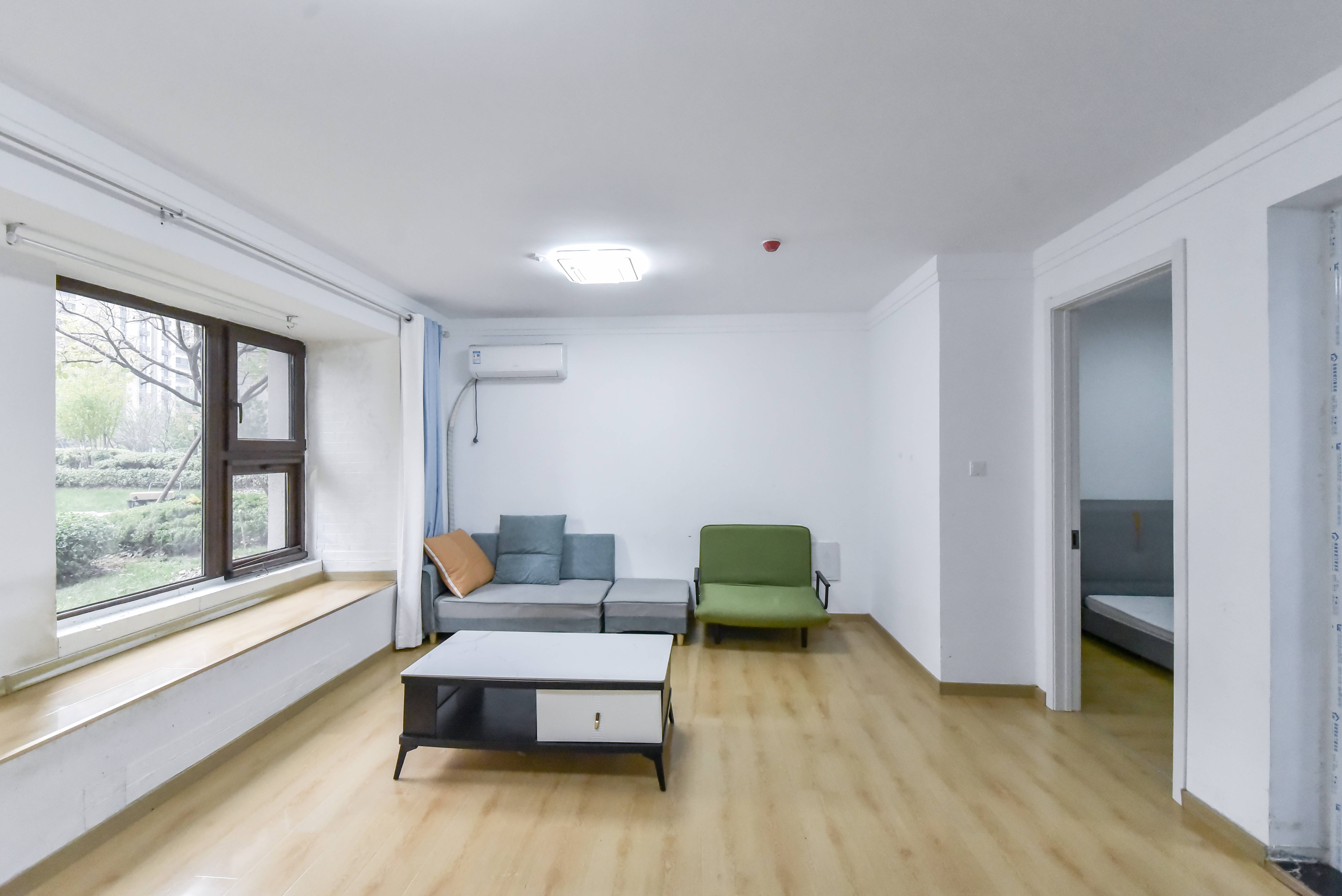  龙湖龙誉城 南北