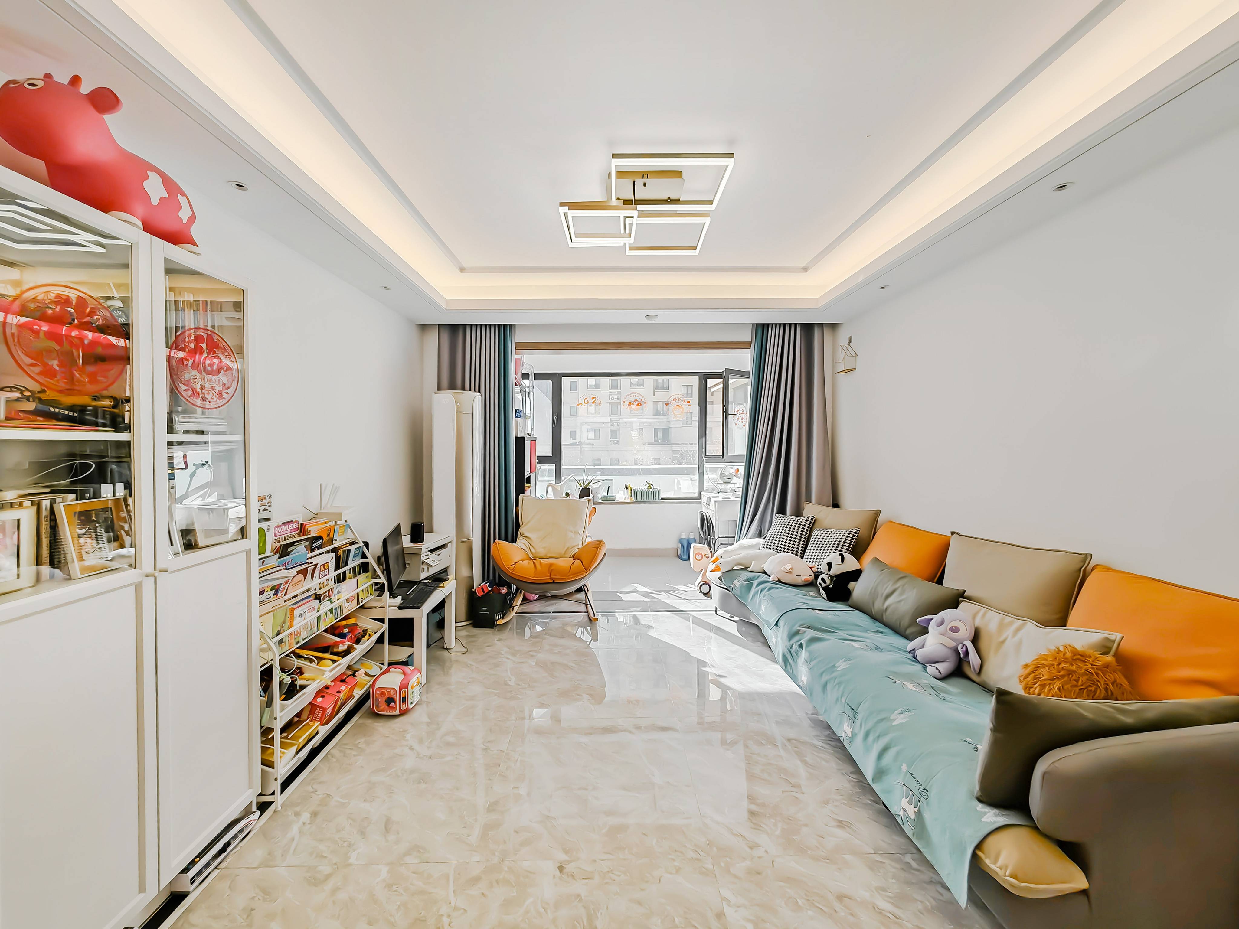  新城香溢华庭 南北