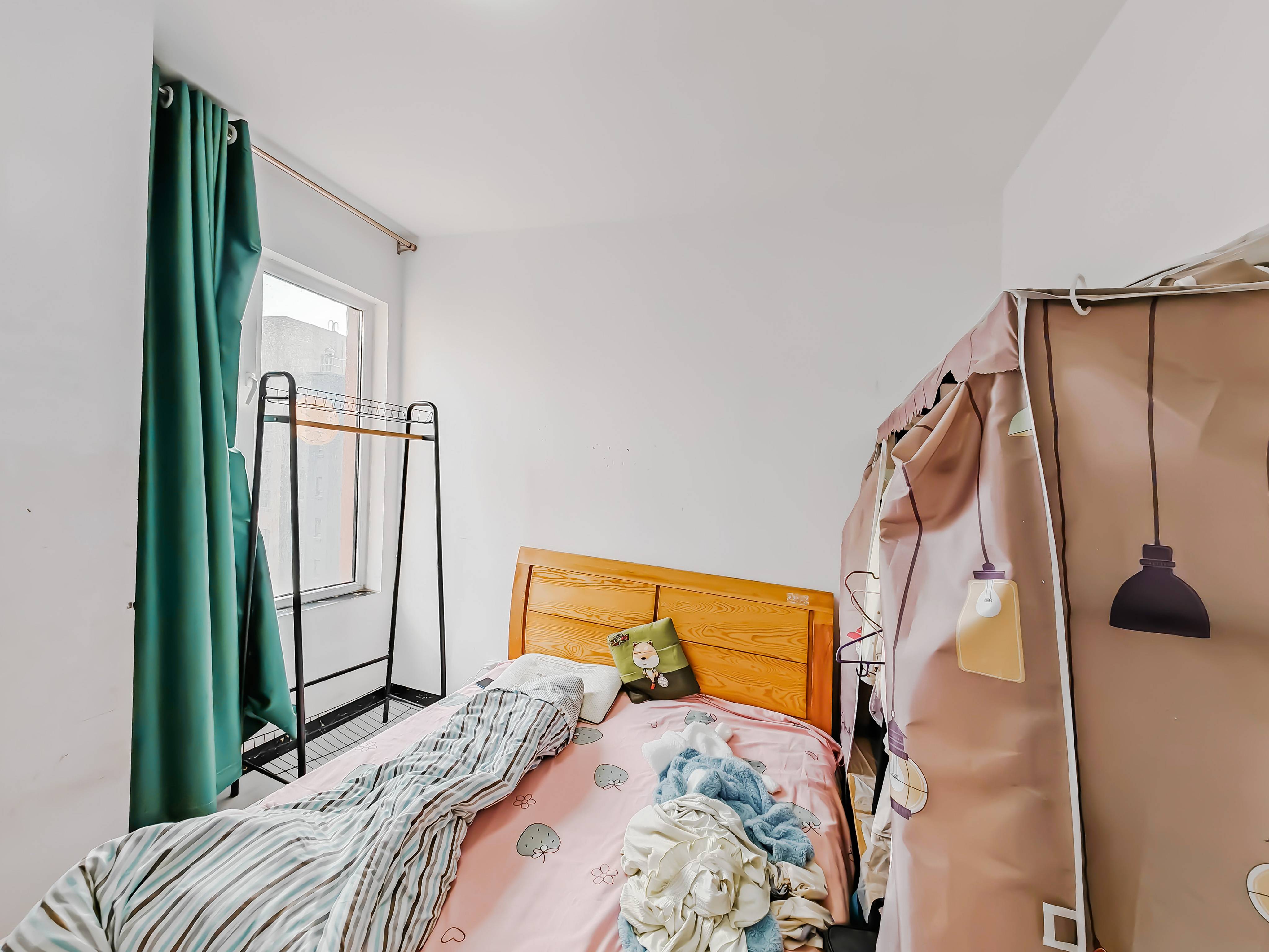 天鸿万象新天哈佛郡