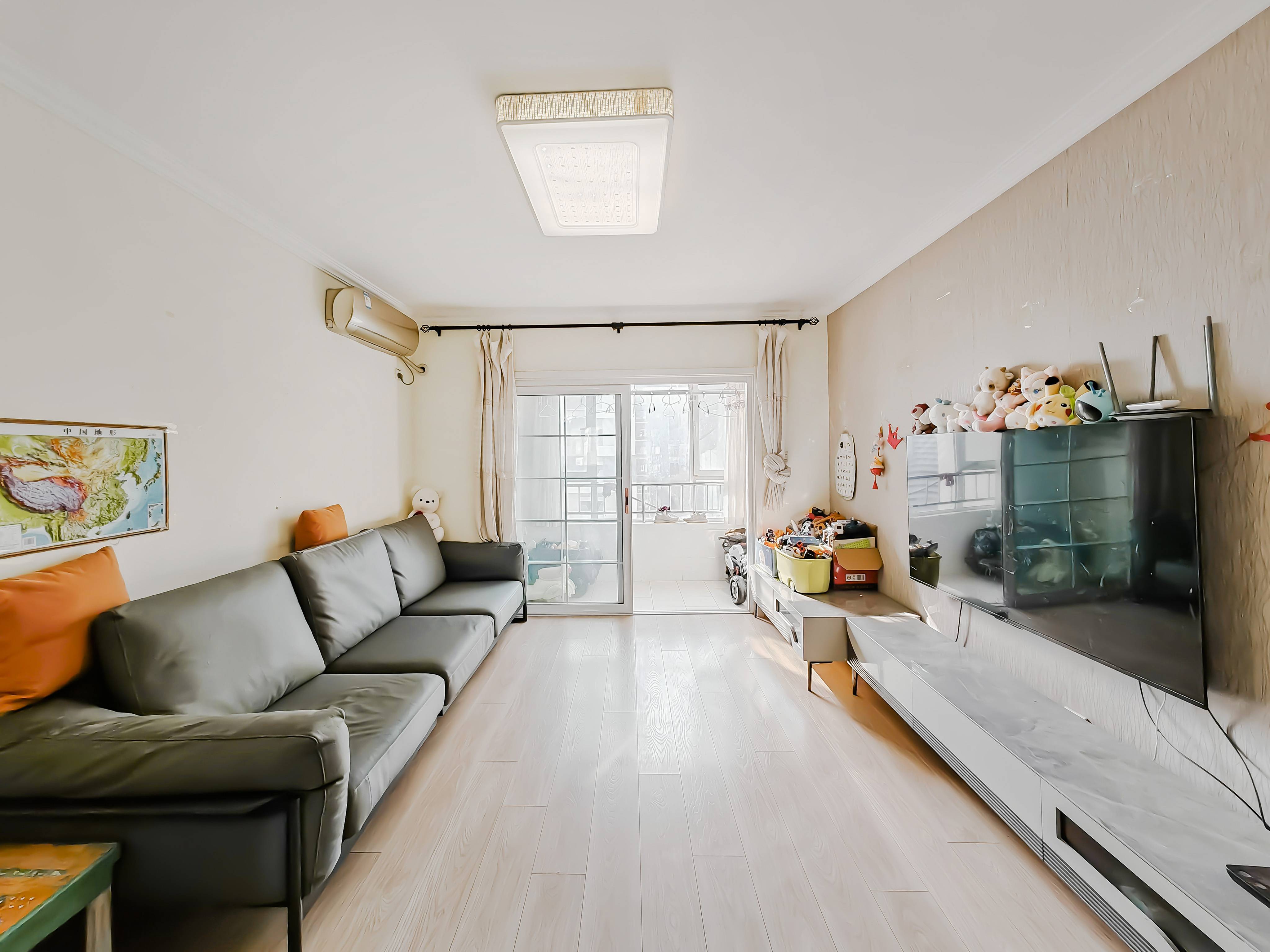 天鸿万象新天理想郡