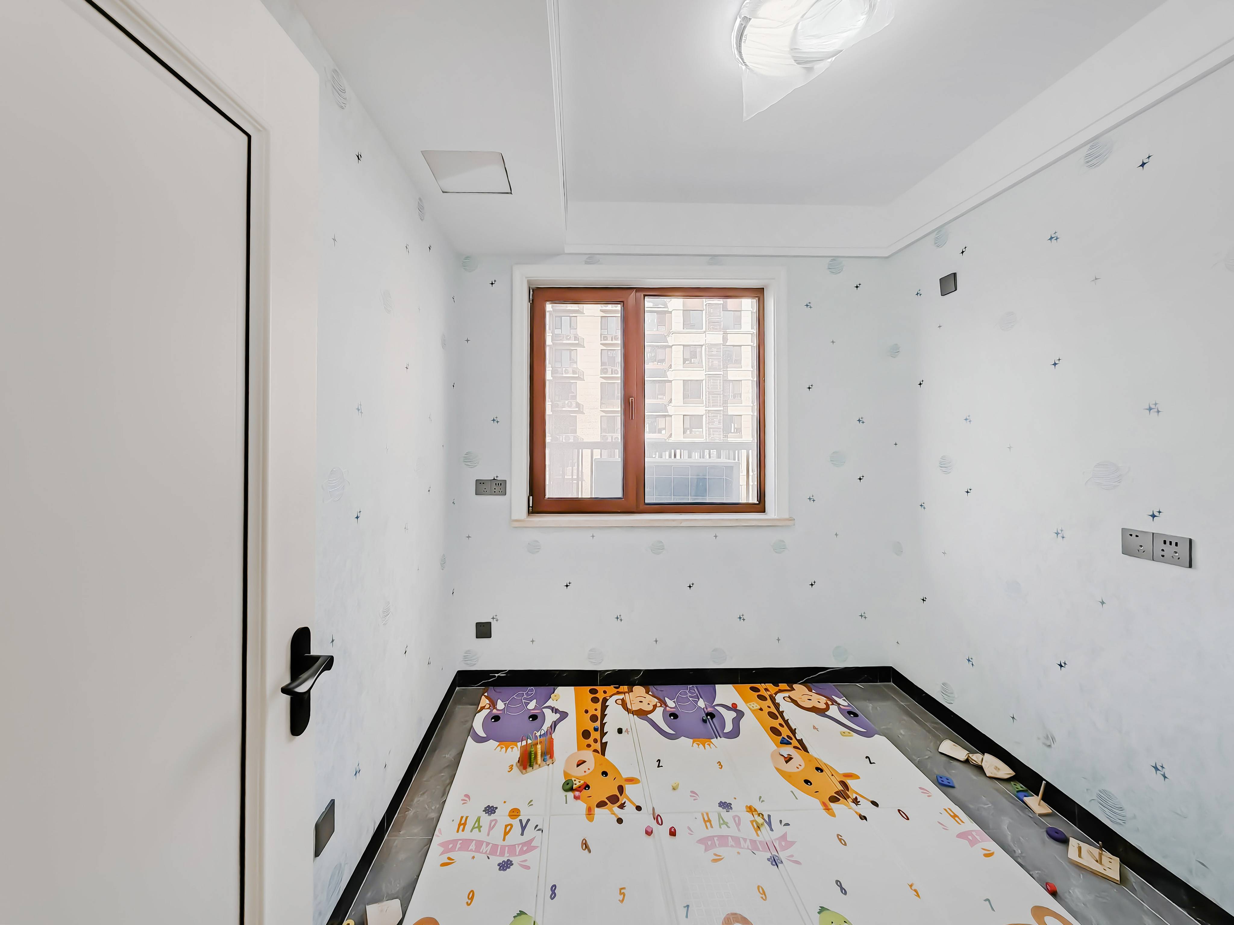 天鸿万象新天公园大道