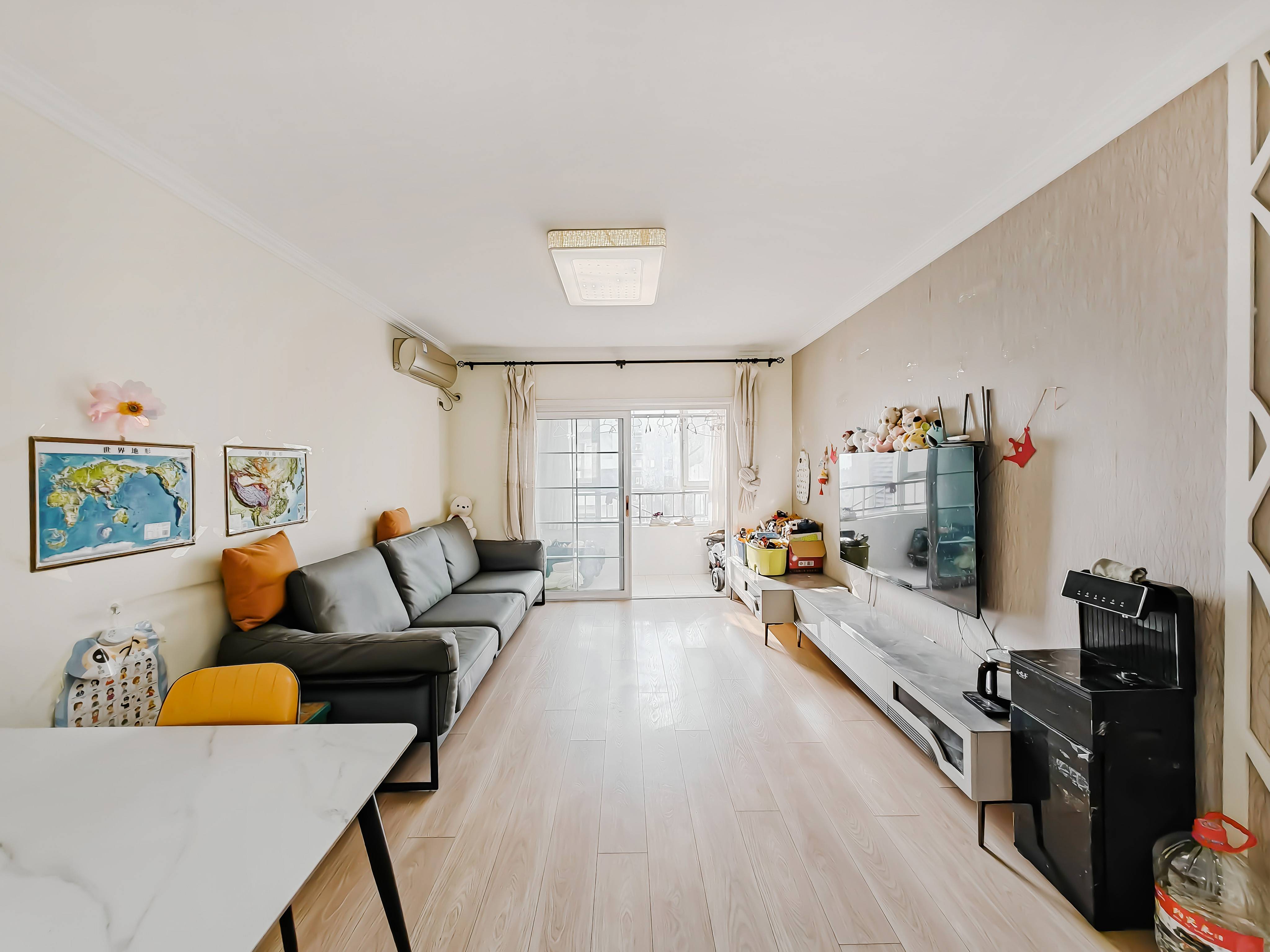  天鸿万象新天理想郡 南北