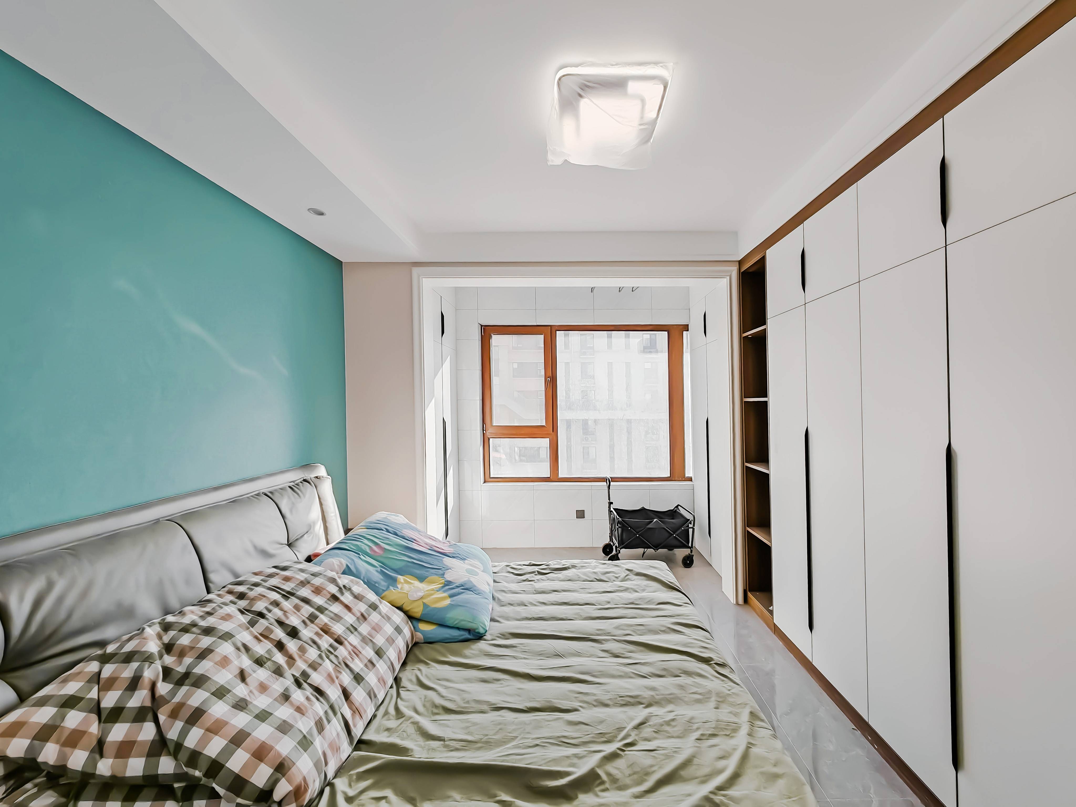 天鸿万象新天公园大道