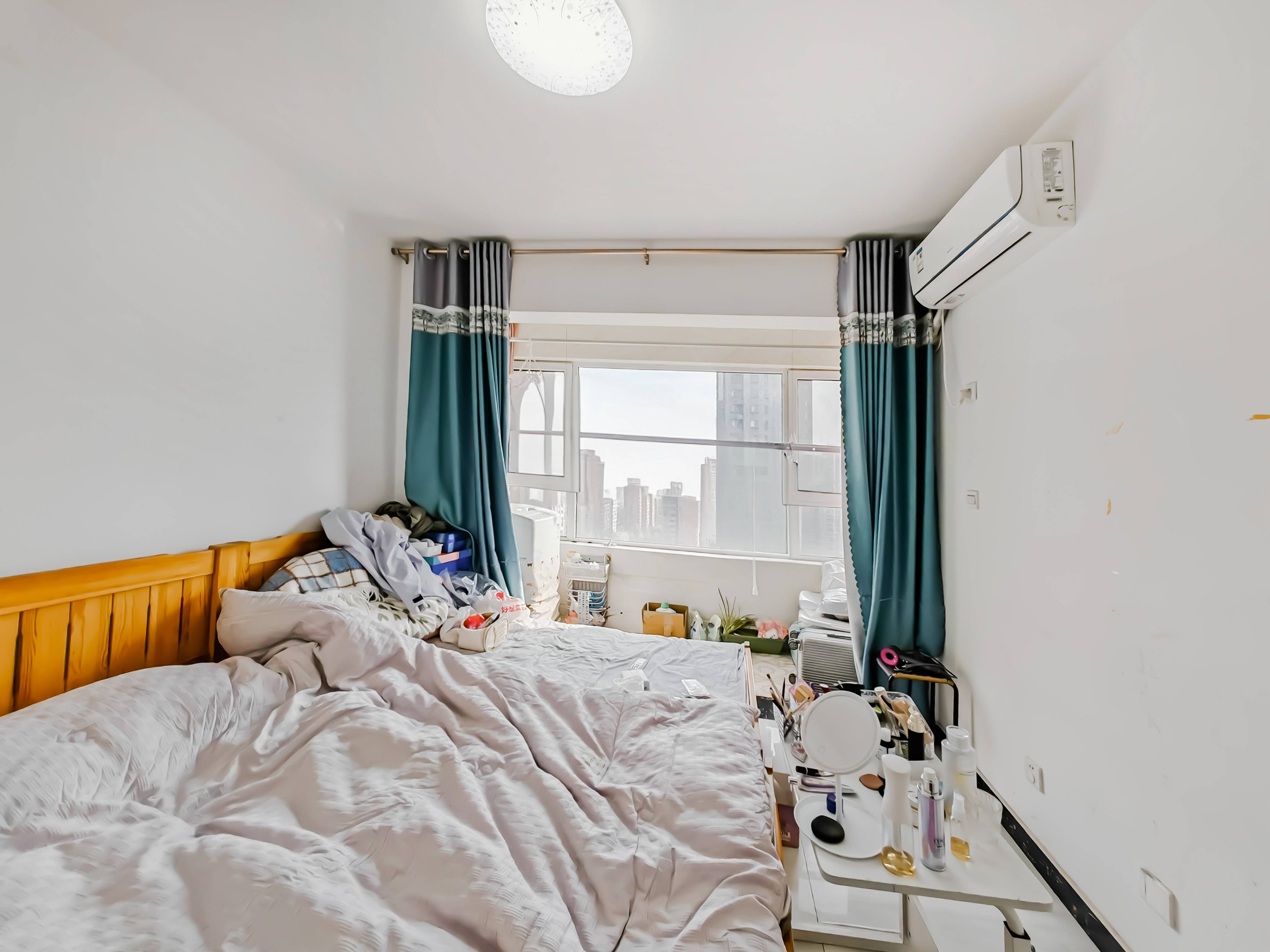 天鸿万象新天哈佛郡