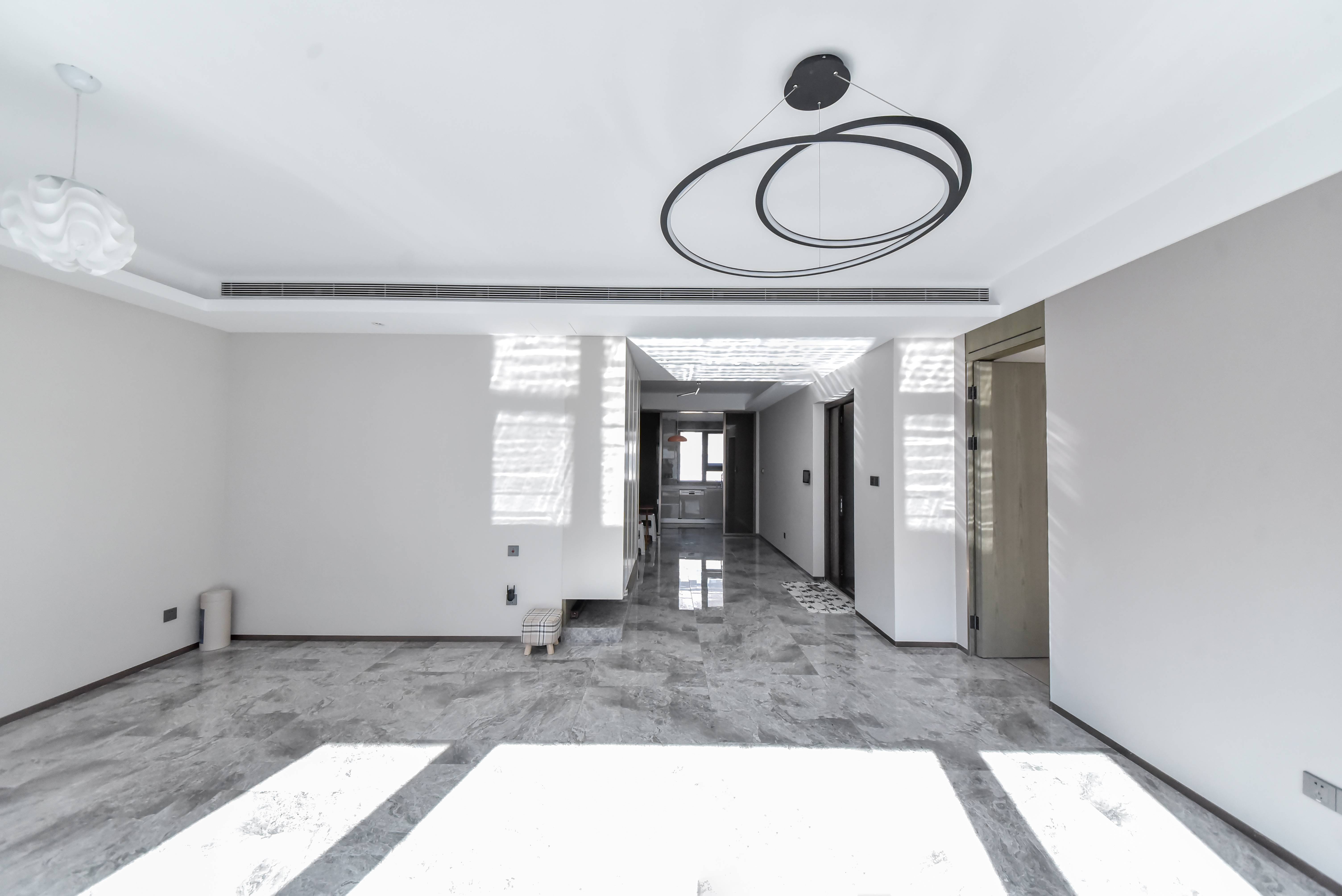  旅游路金茂府 南