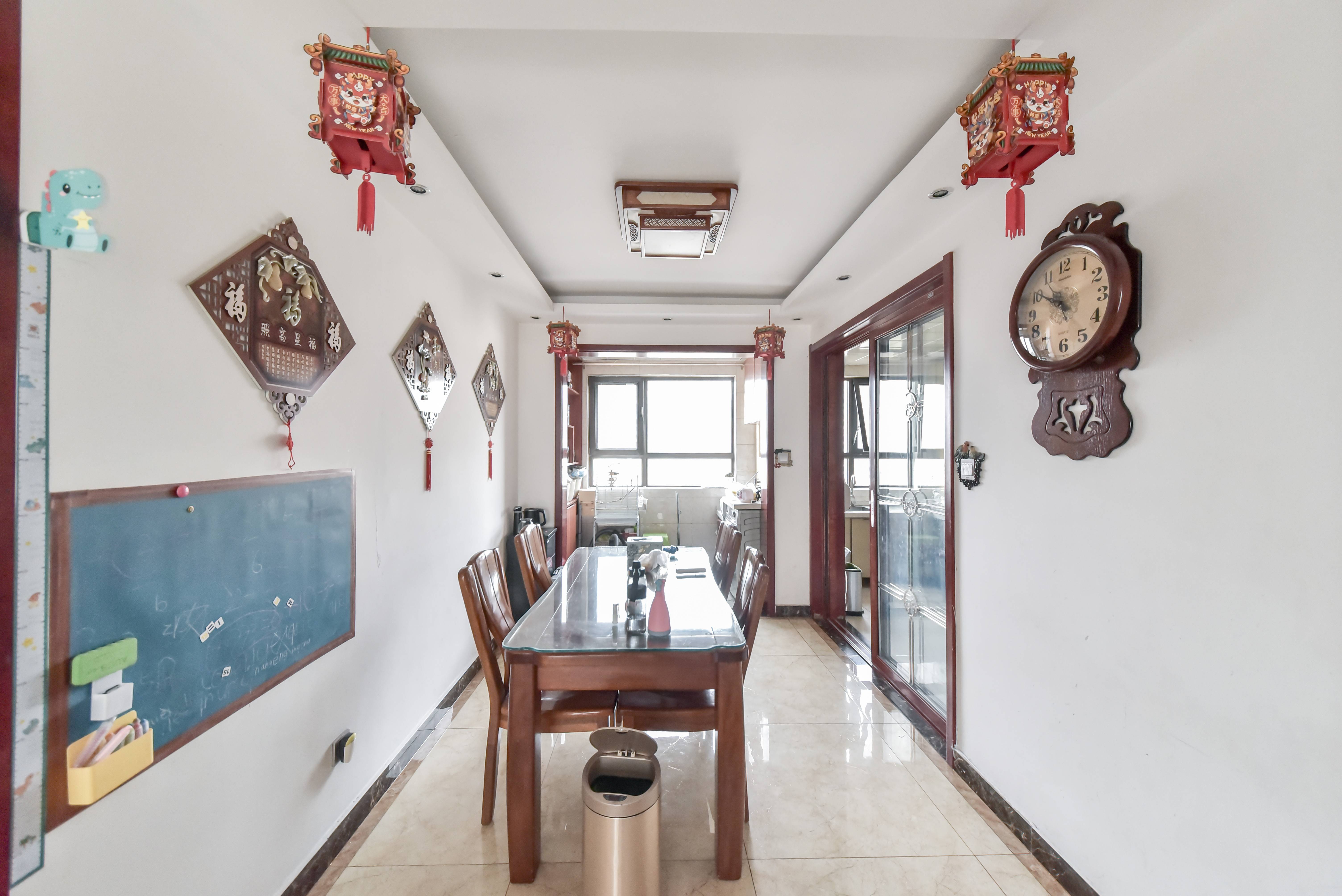 银丰唐郡荷花园