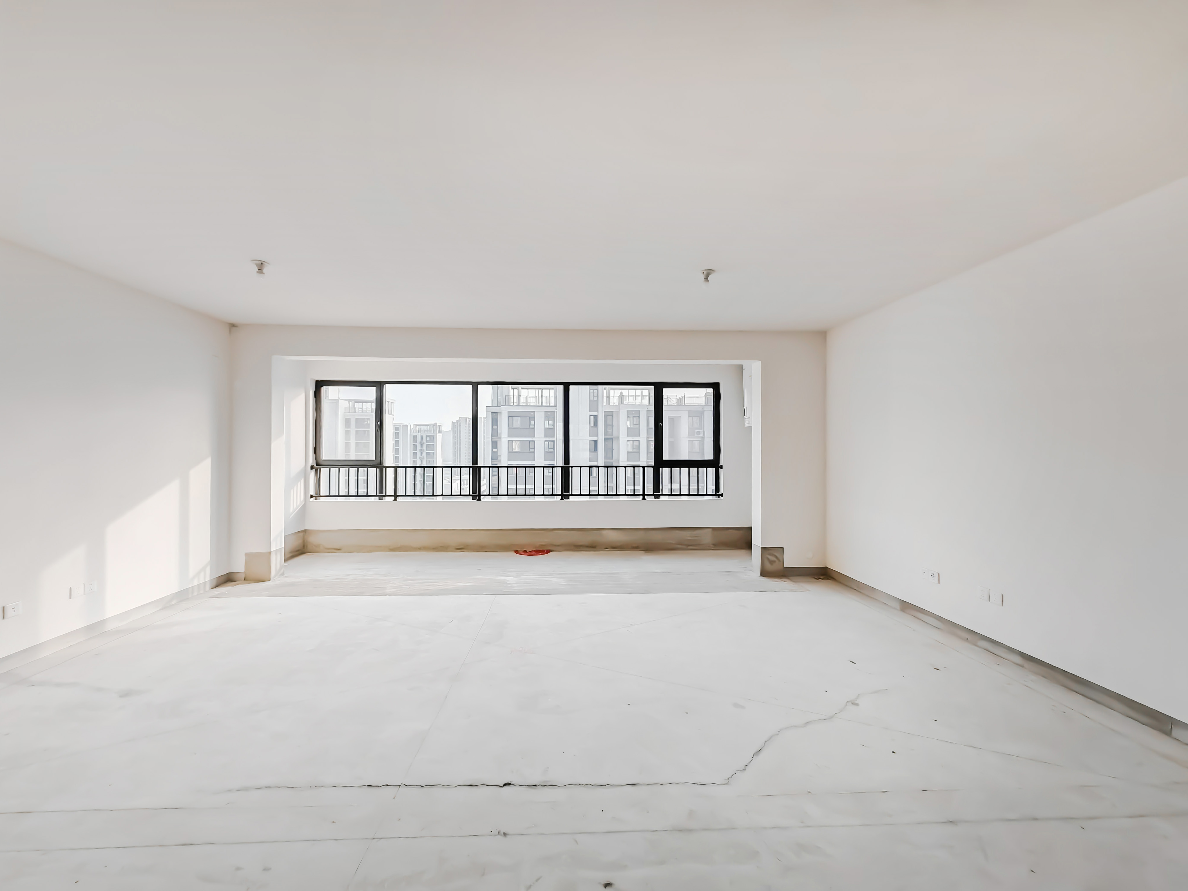 中建蔚蓝之城山茶园