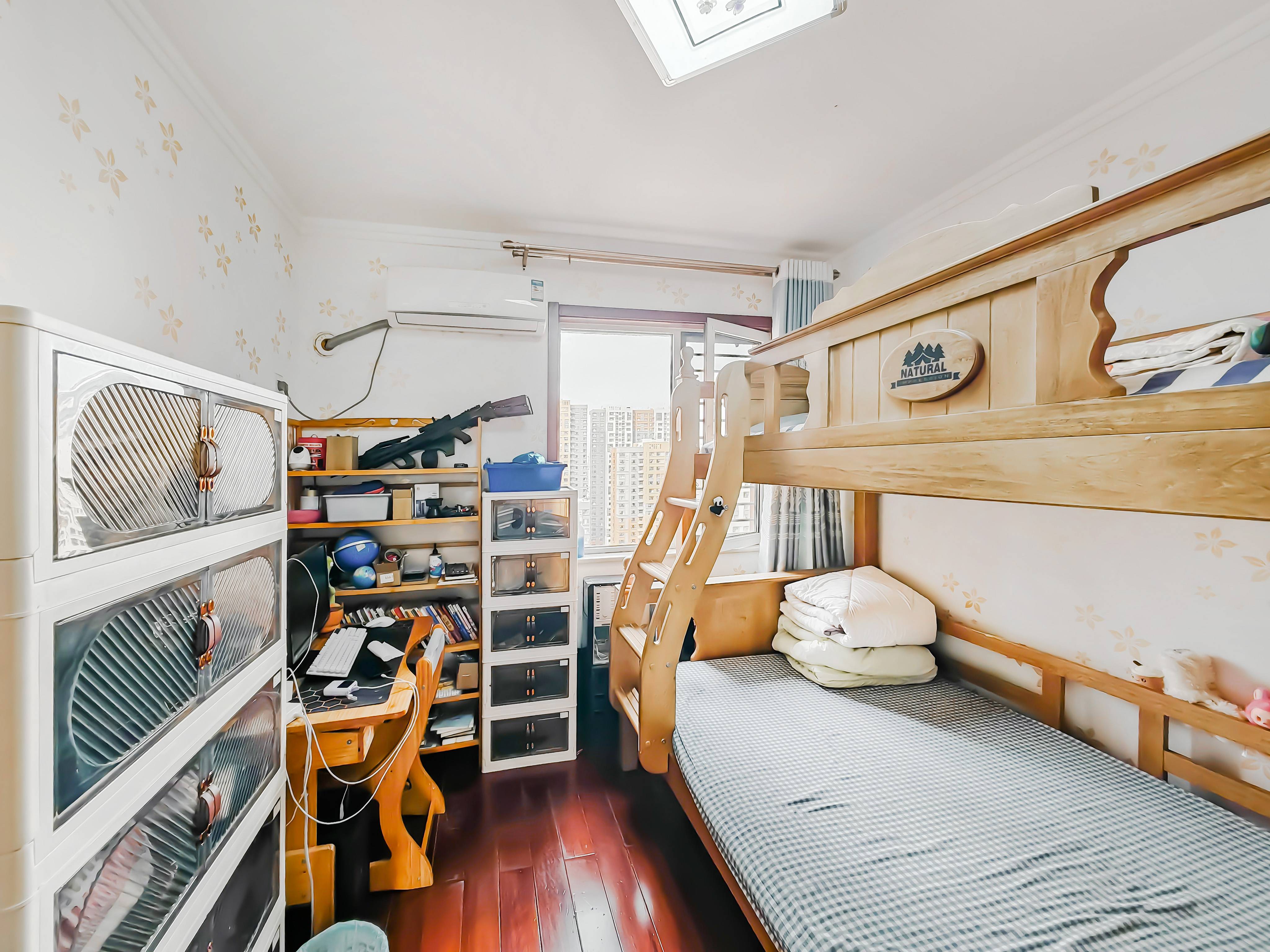 天鸿万象新天理想郡