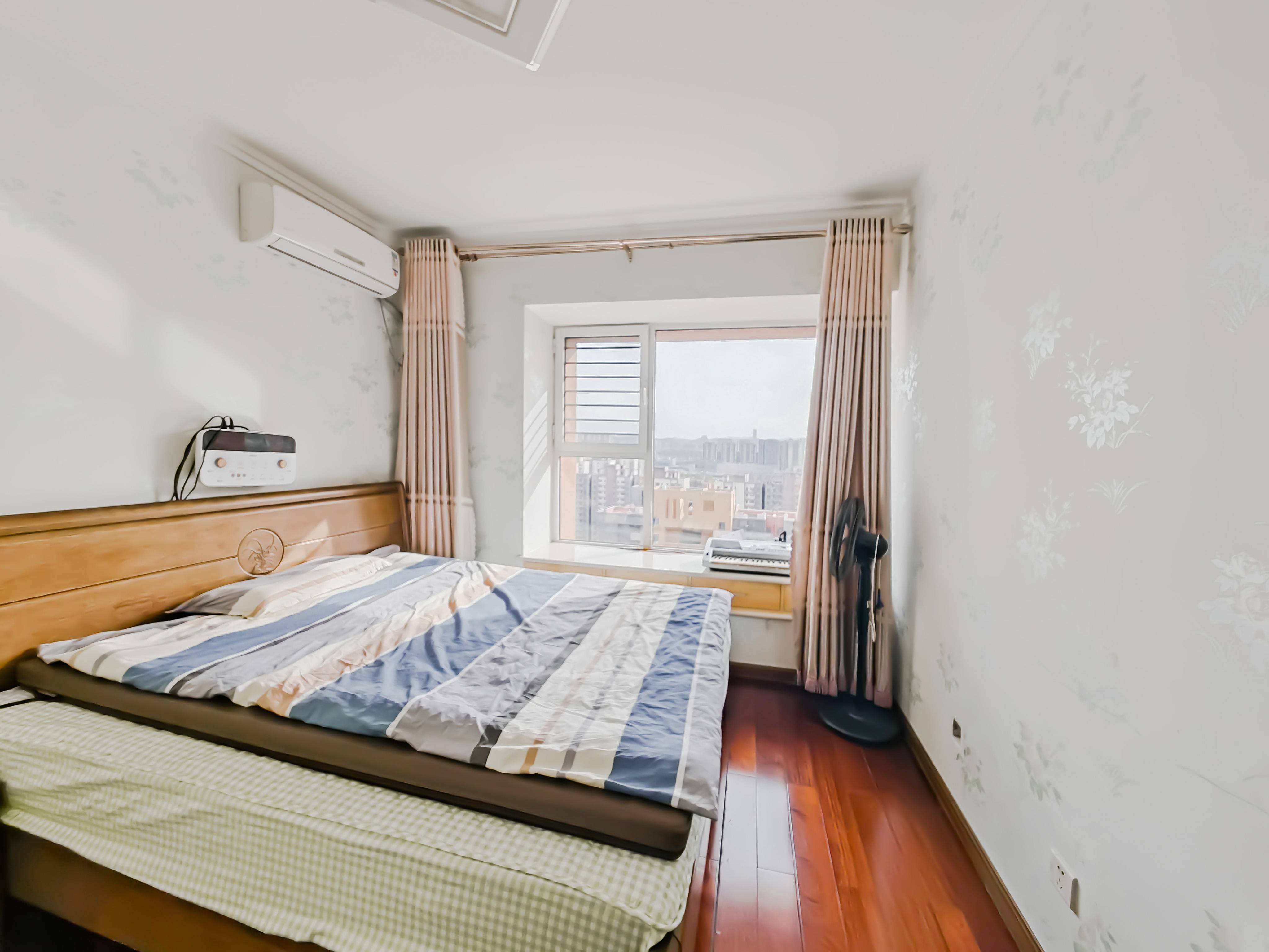 天鸿万象新天理想郡