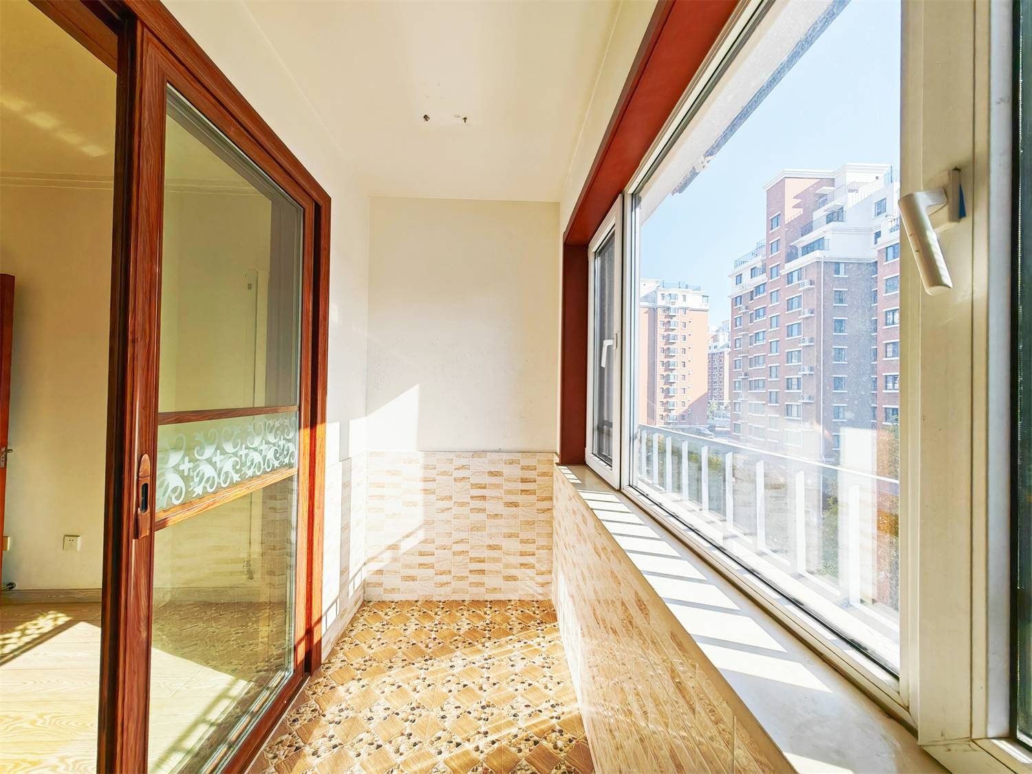 伟东新都(三区)白金瀚宫