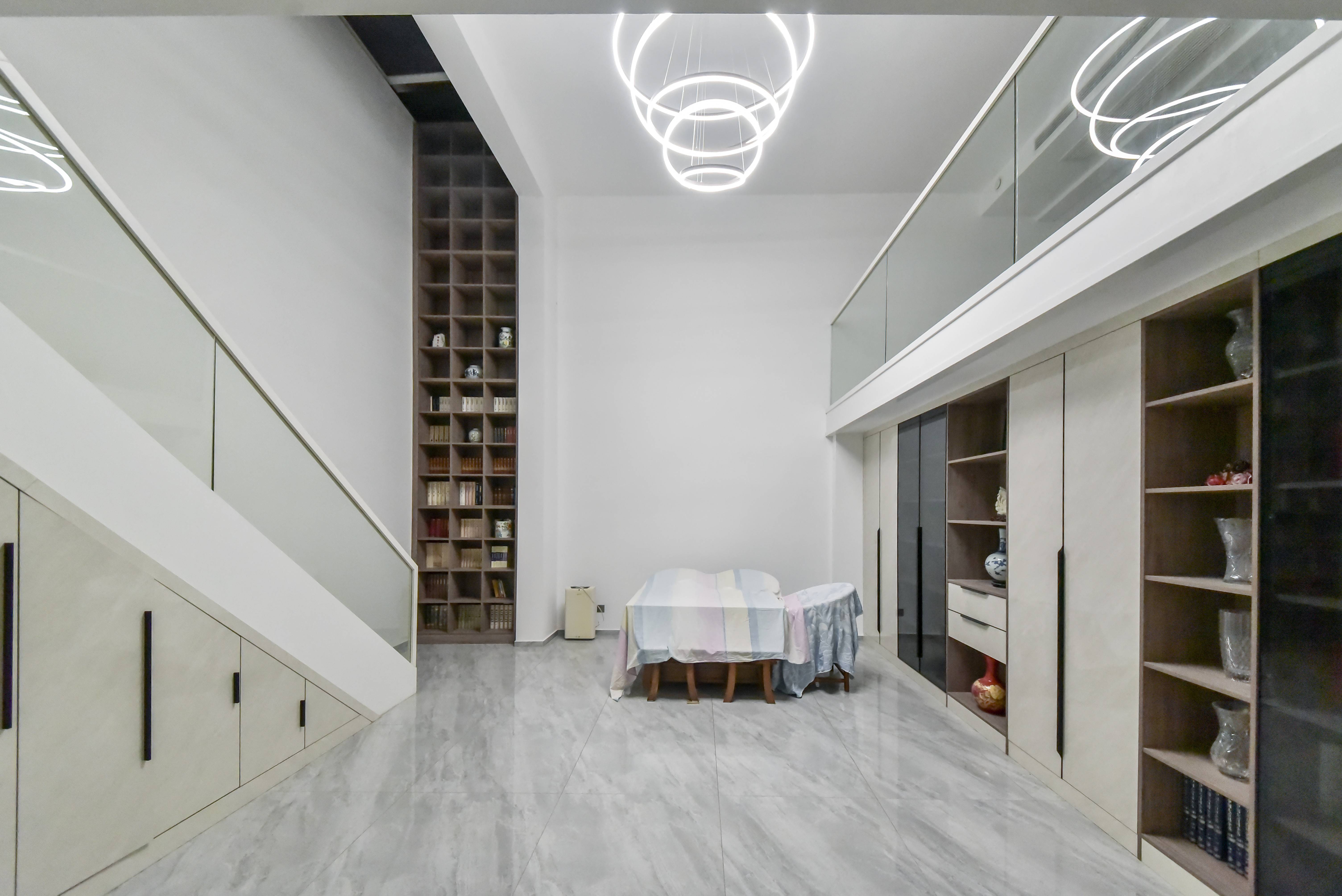  龙湖春江郦城 南北