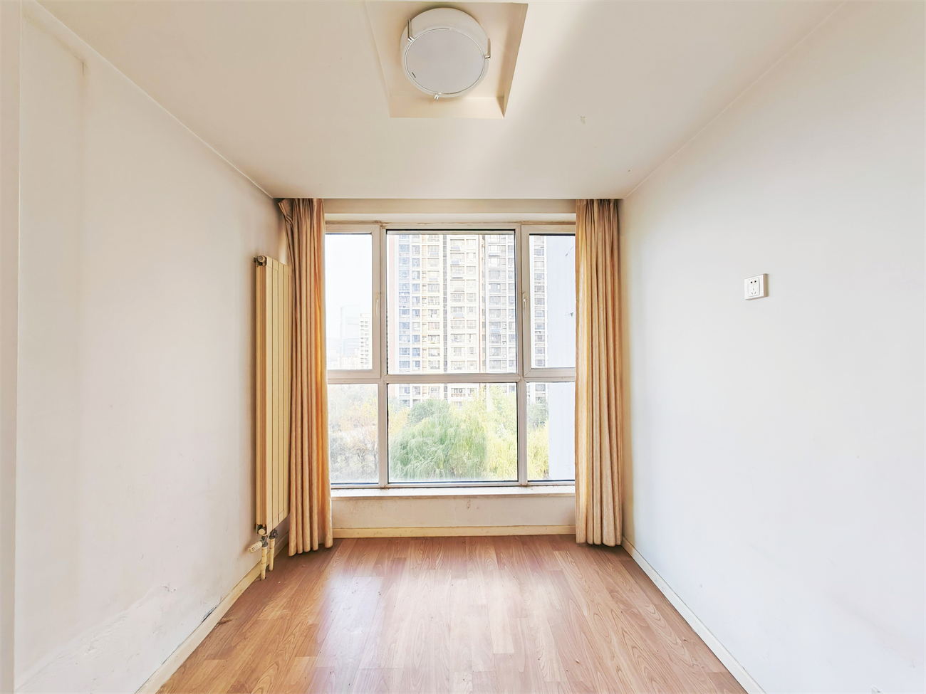 鲁能领秀城中央公园（十七、十八区）