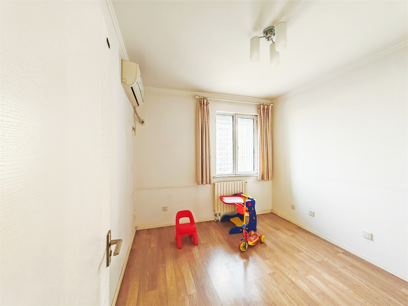 鲁能领秀城中央公园（十七、十八区）