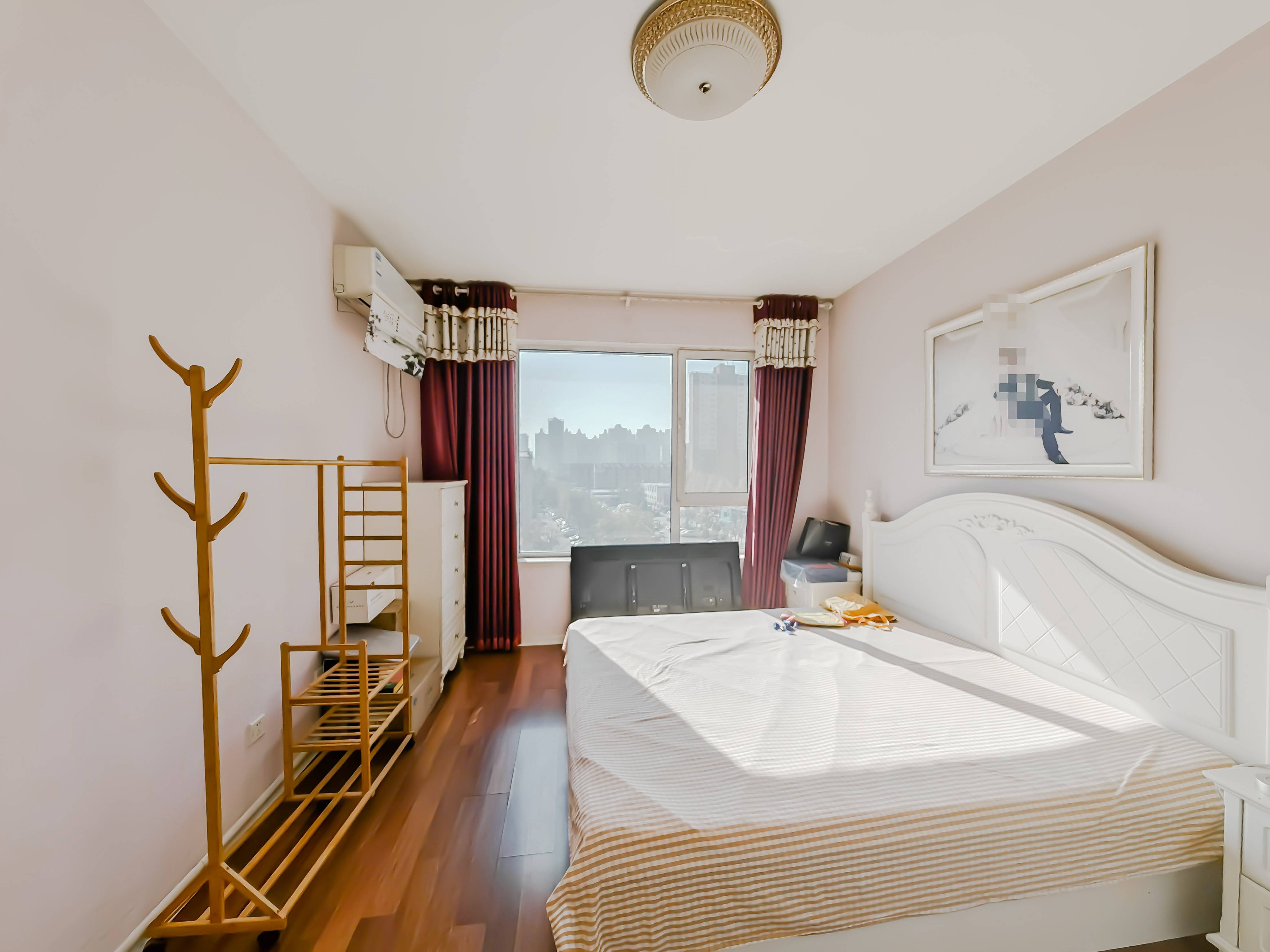 天鸿万象新天四区