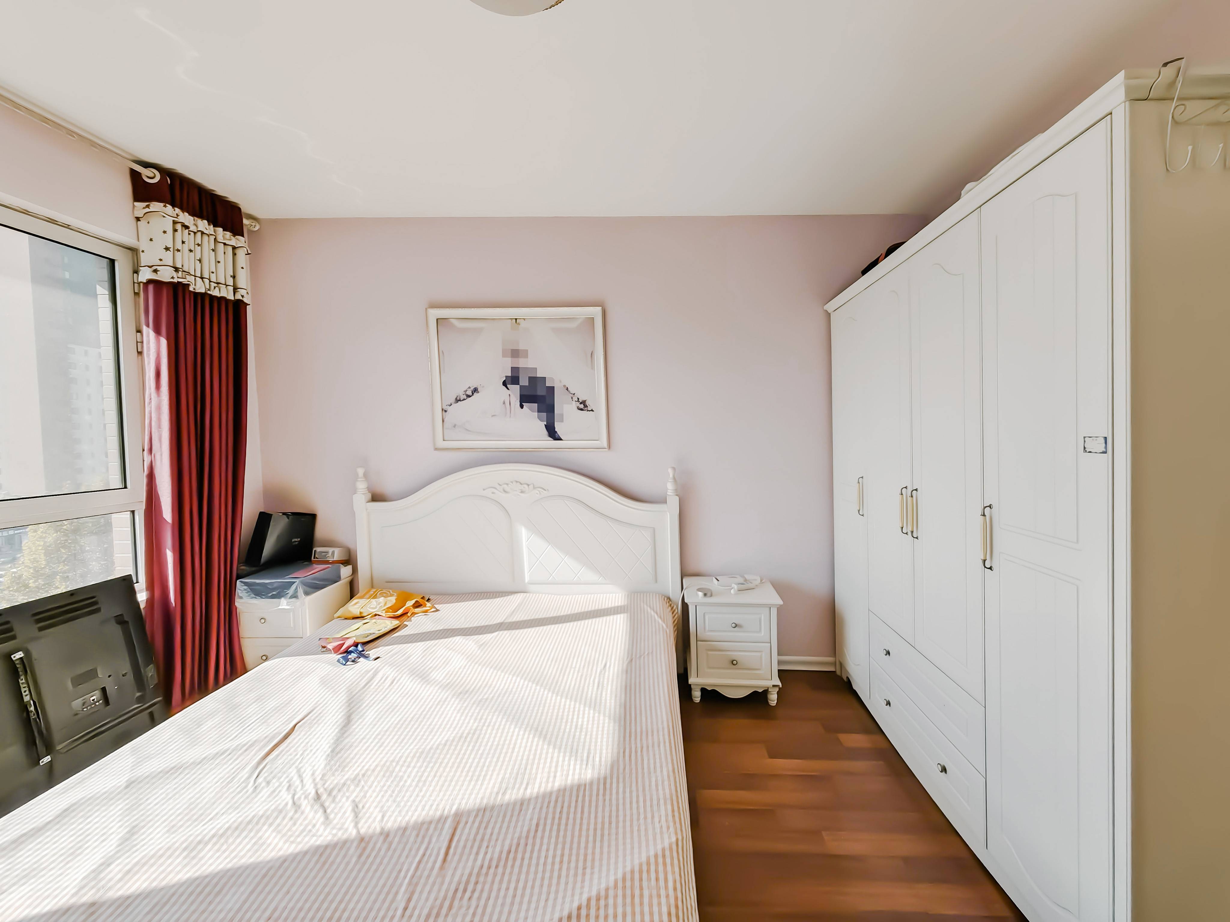 天鸿万象新天四区