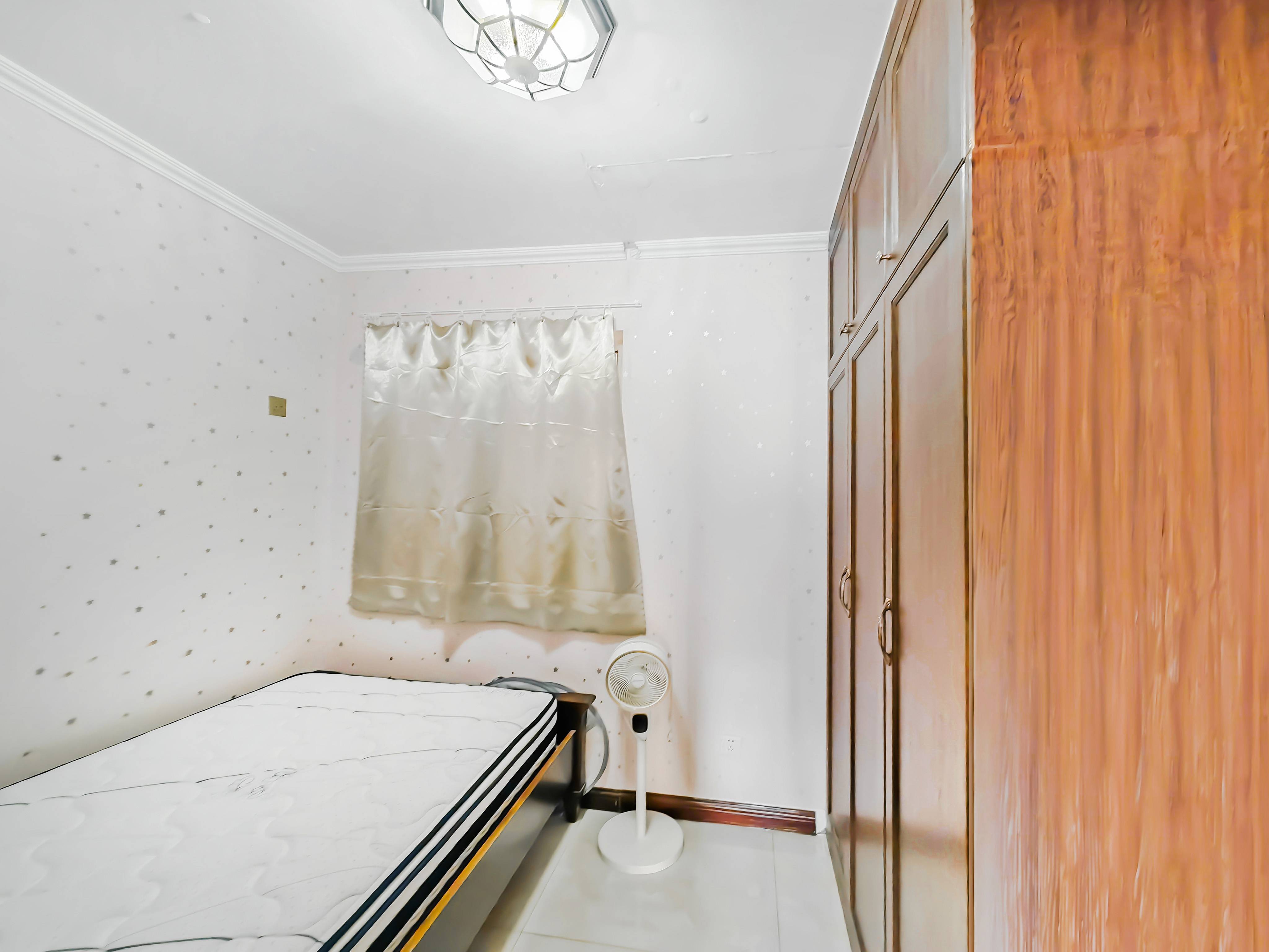 天鸿万象新天哈佛郡