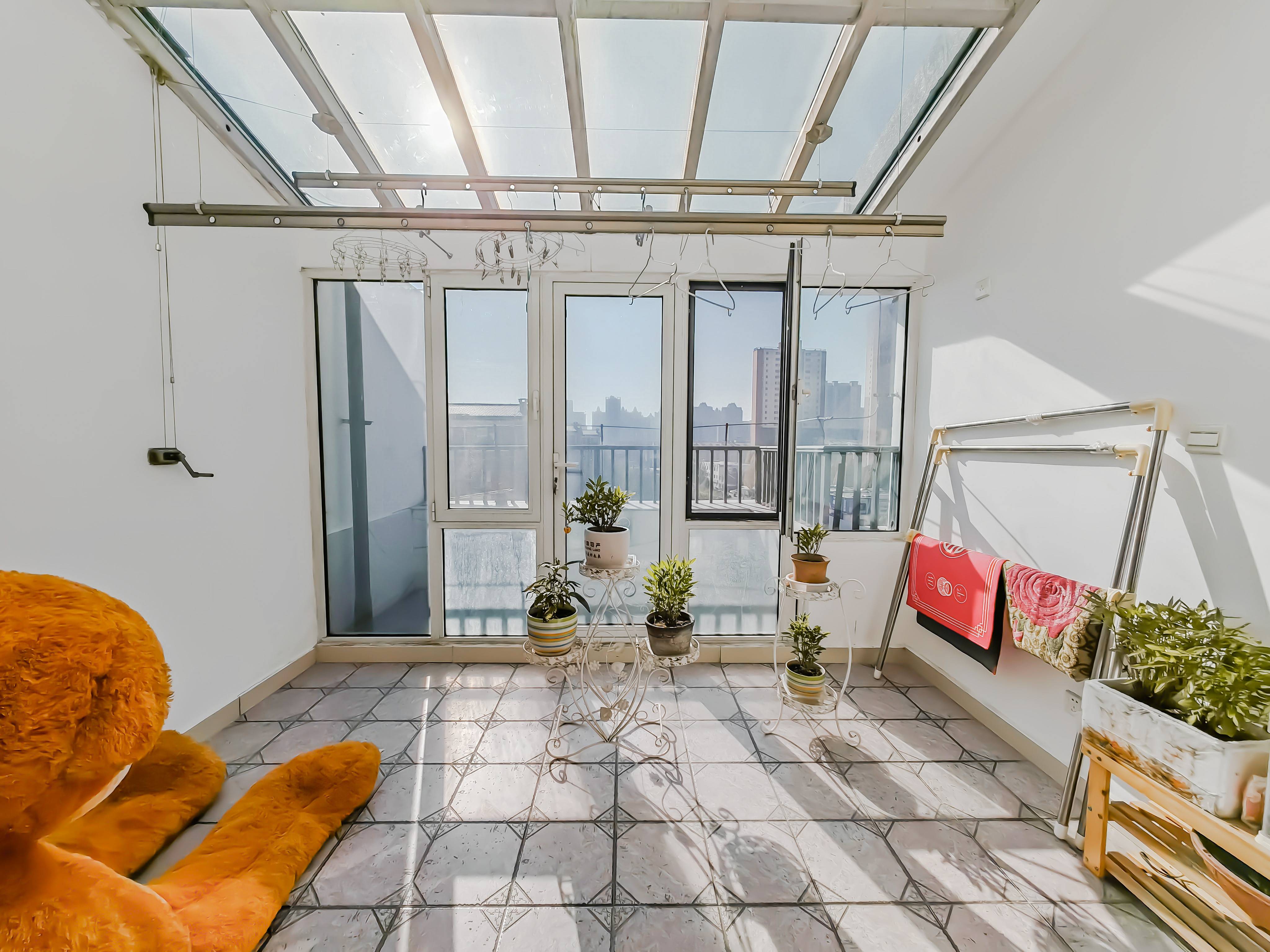 天鸿万象新天四区