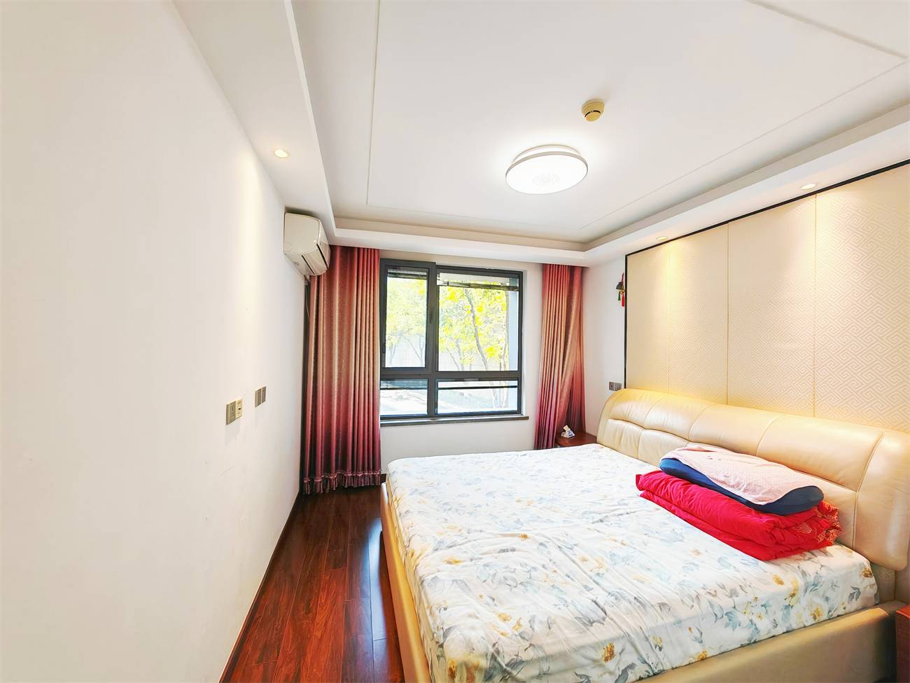 鲁能领秀城公园世家