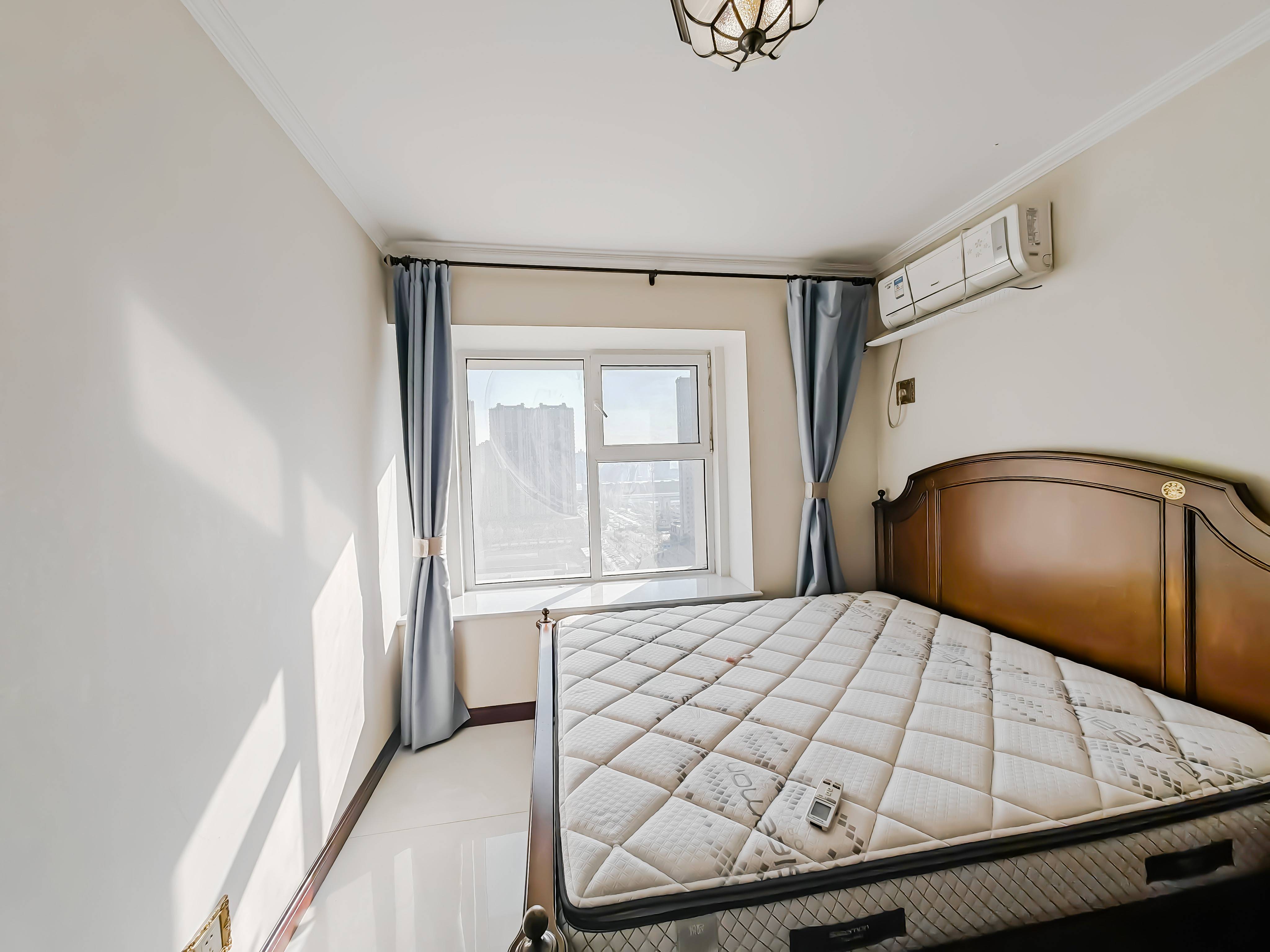 天鸿万象新天哈佛郡