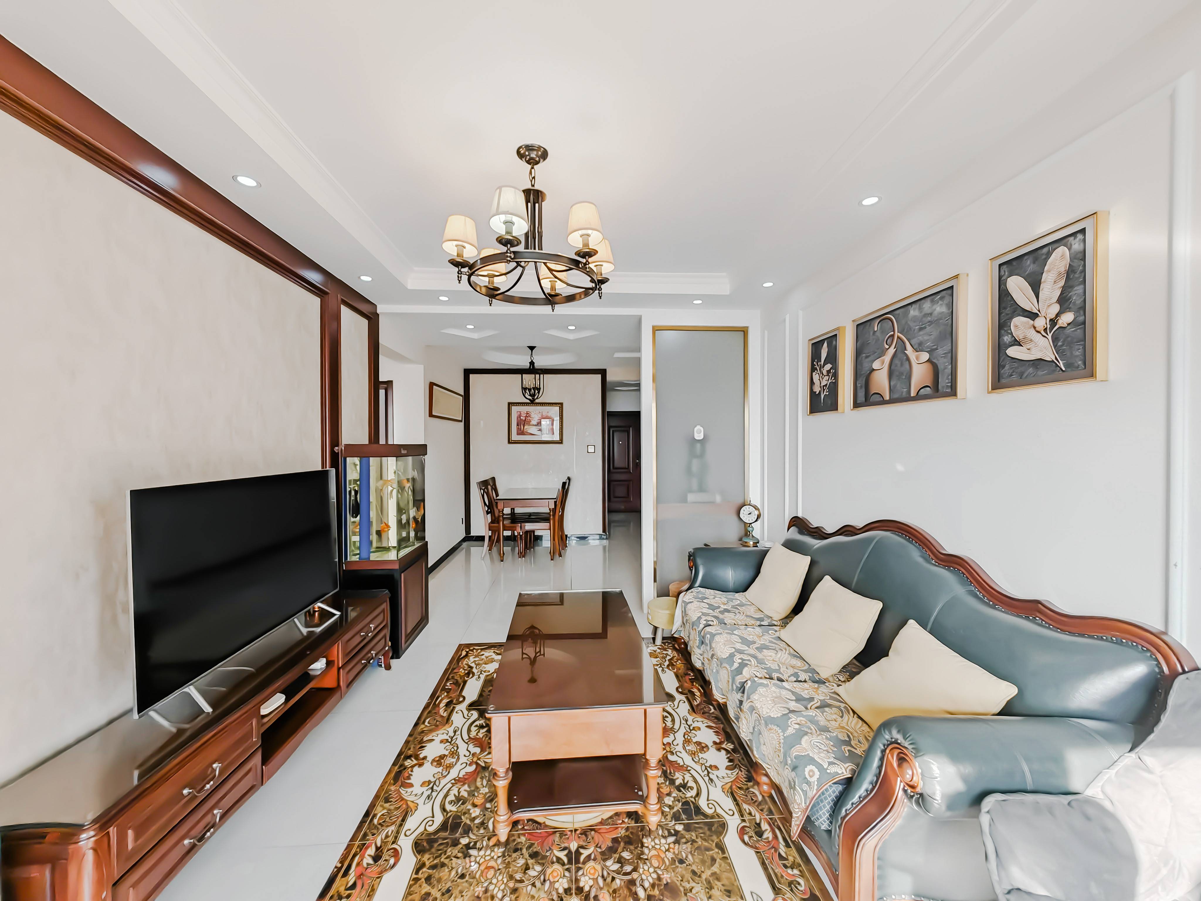 天鸿万象新天哈佛郡