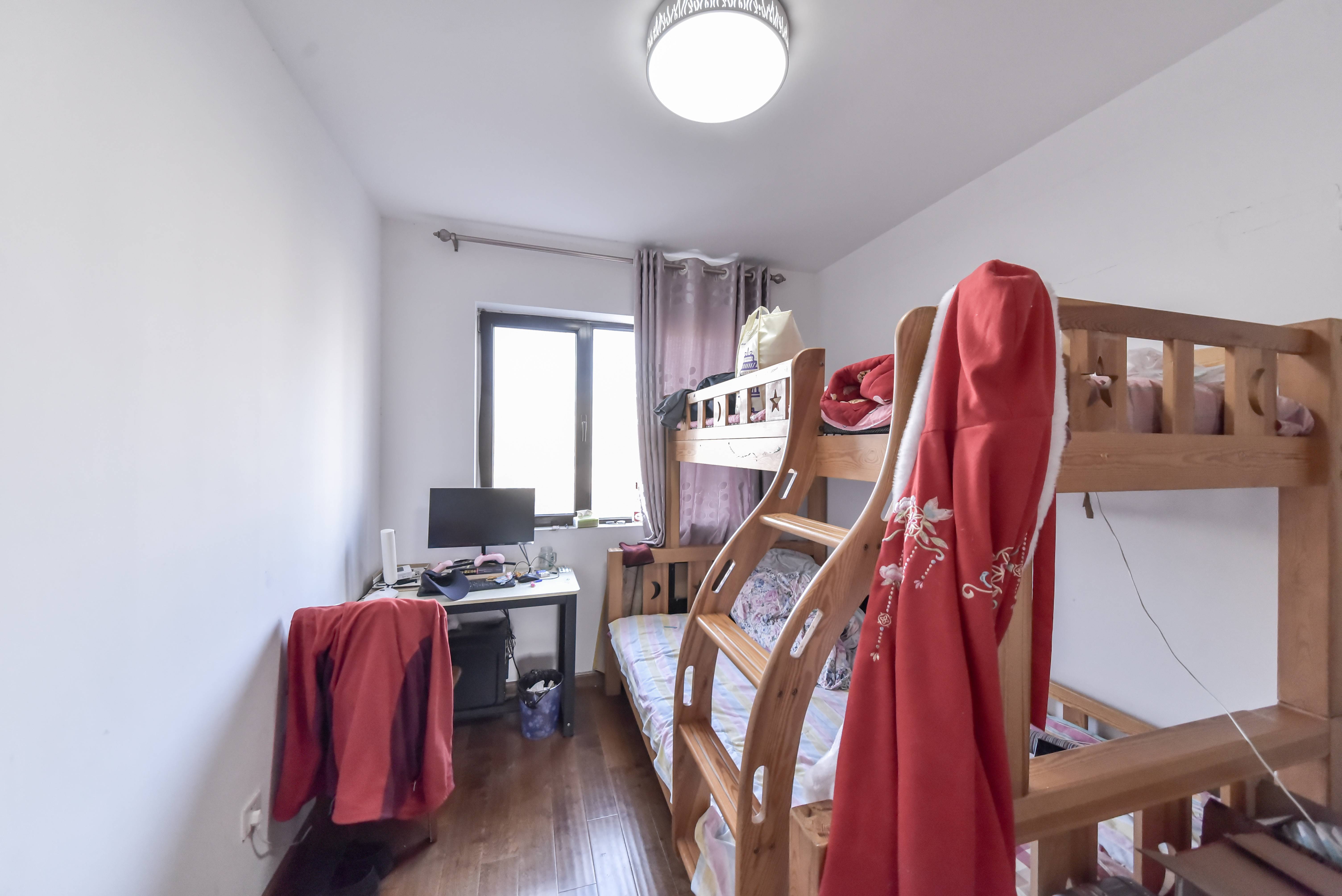 银丰唐郡荷花园