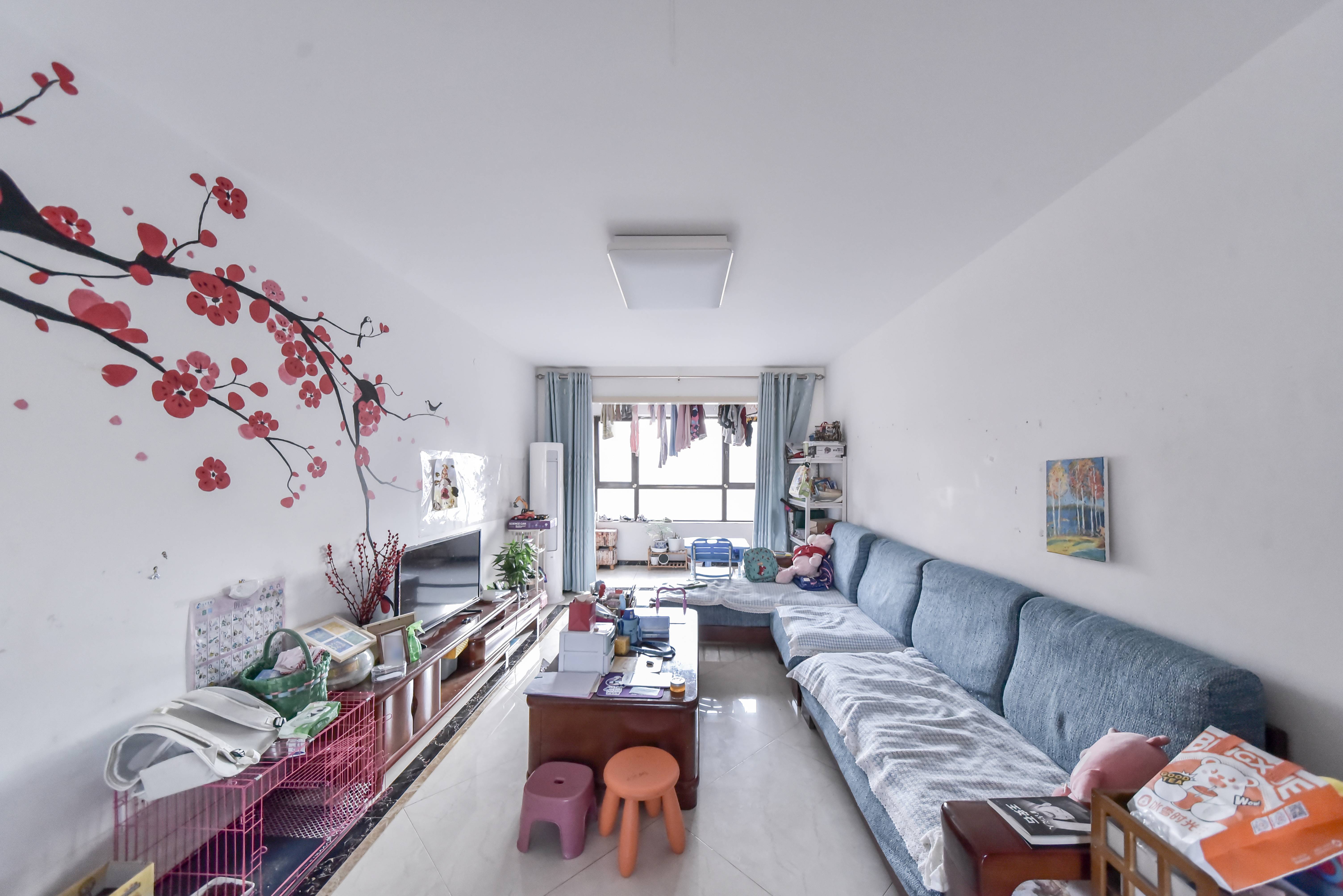  银丰唐郡荷花园 南北