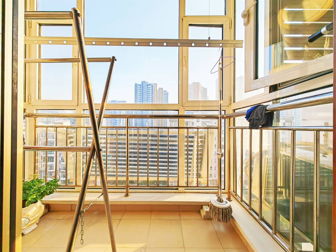 鲁能领秀城D区（九区）