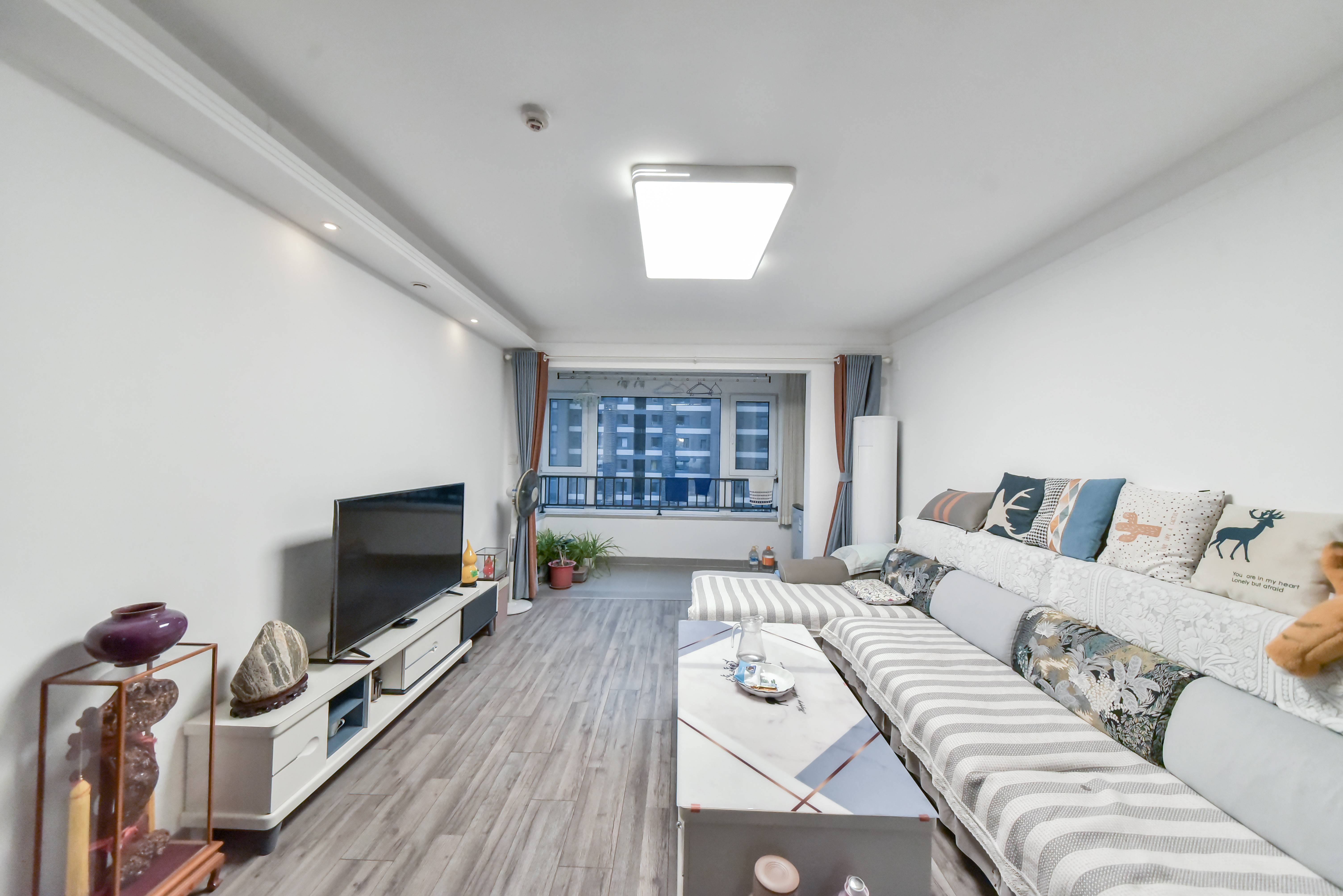  万科金域华府 南北