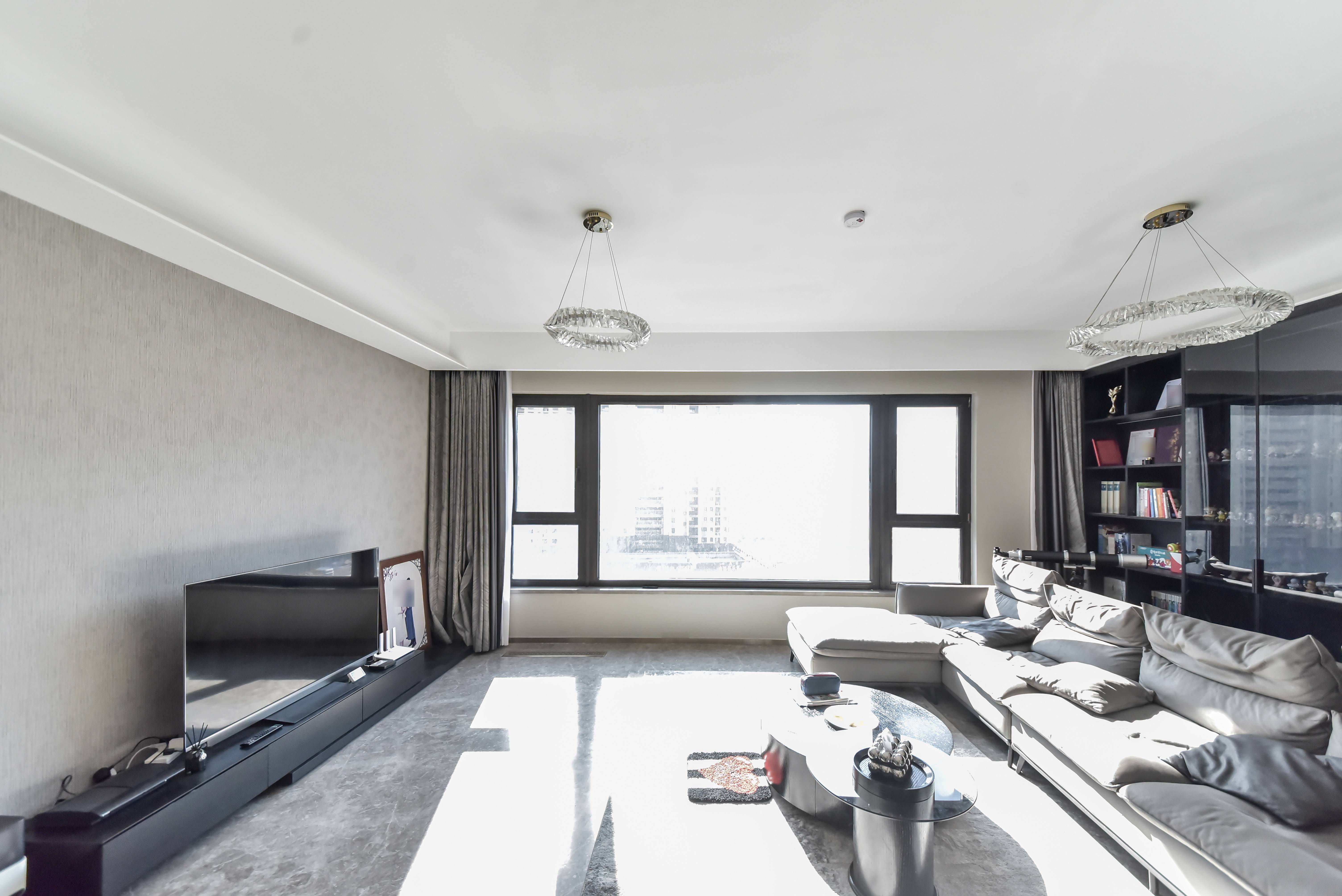  奥体金茂府 南北