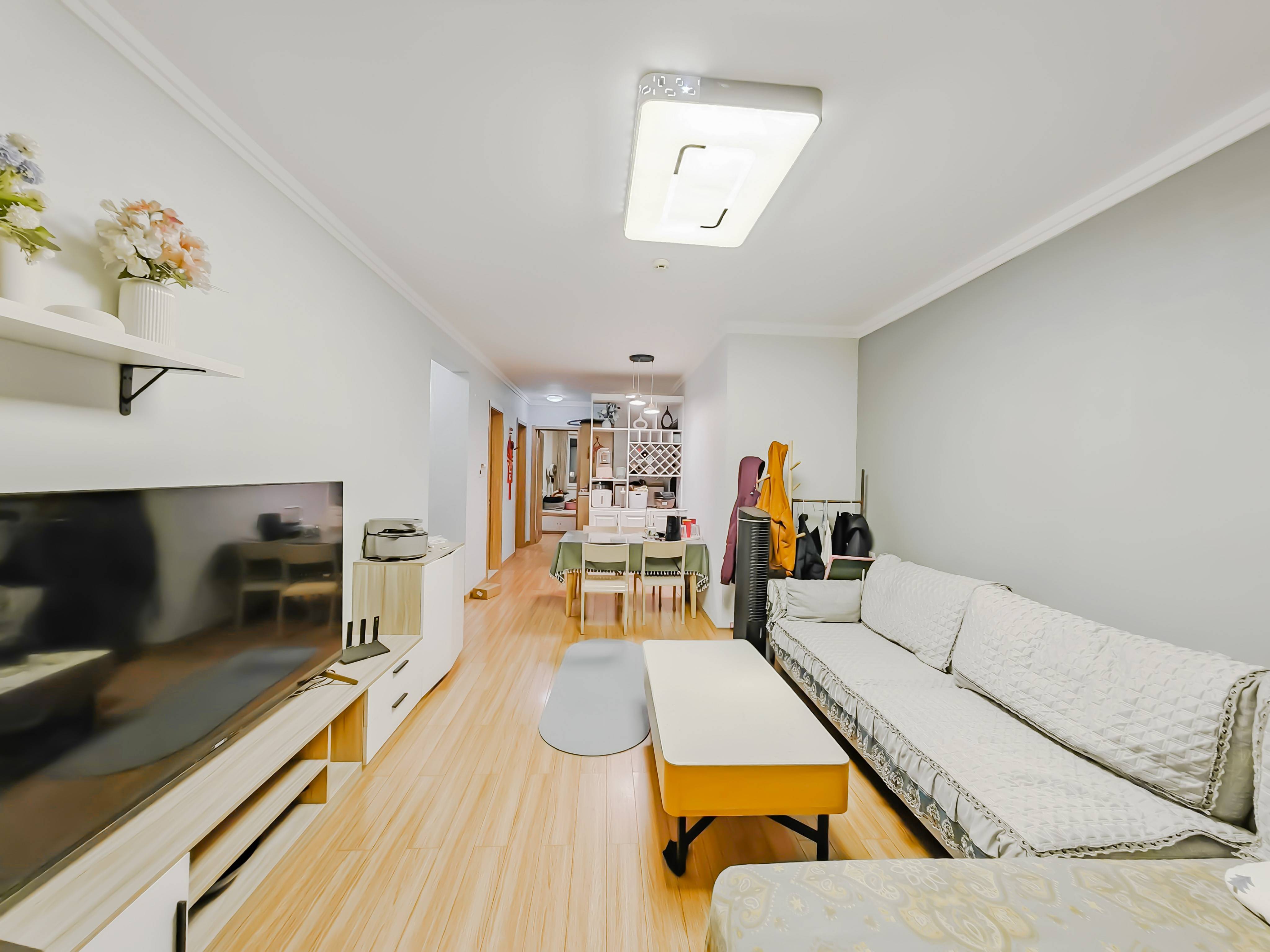  万科新里程 南北