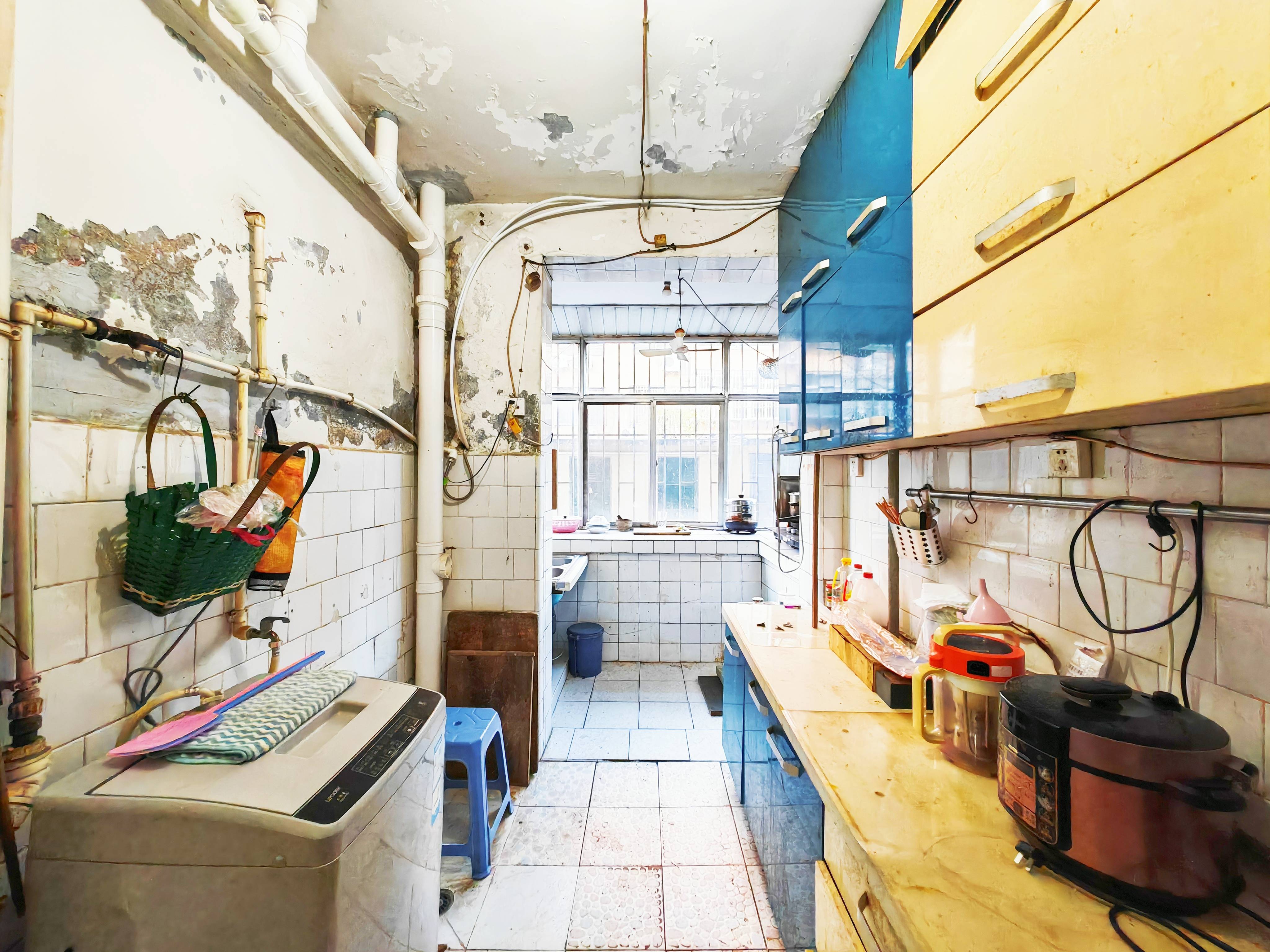 六里山南路18-1号