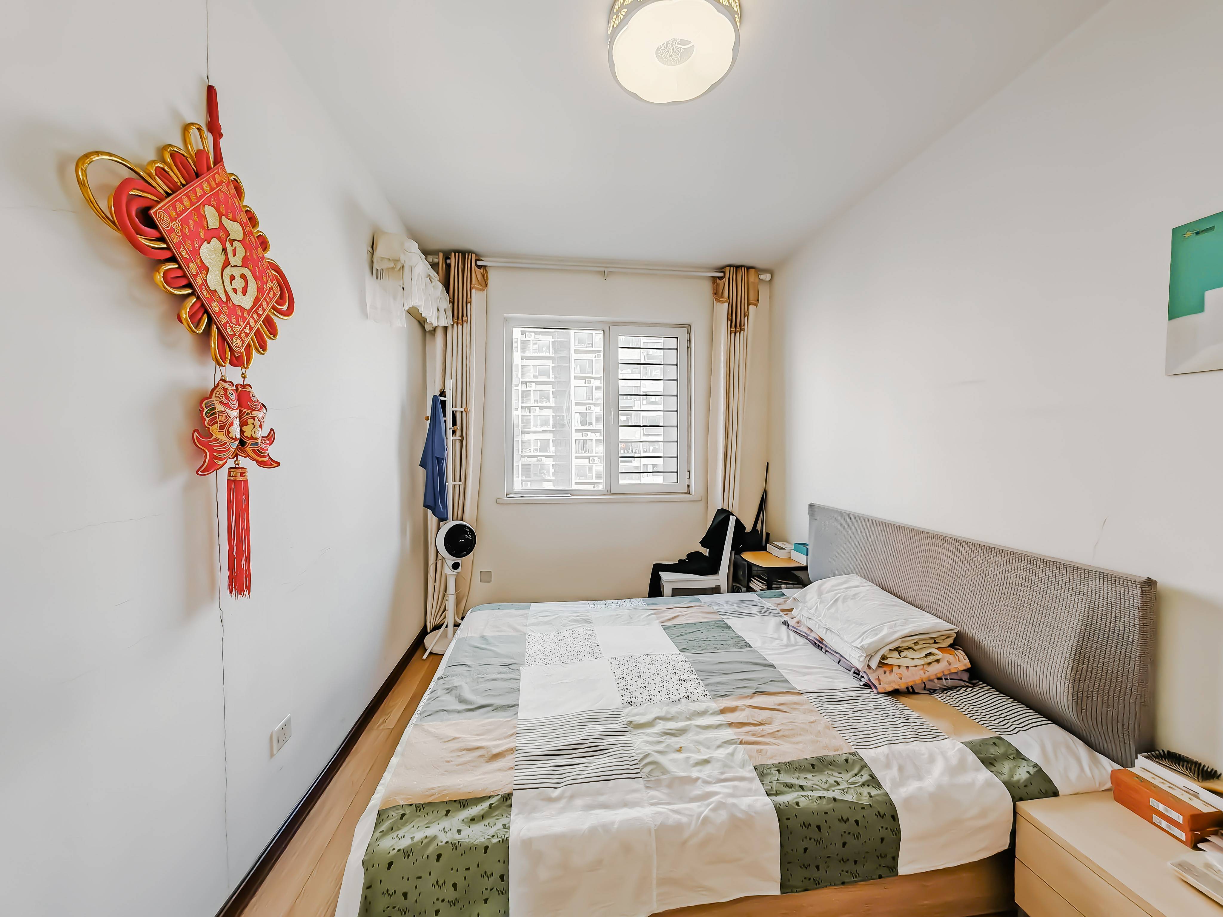 天鸿万象新天四区