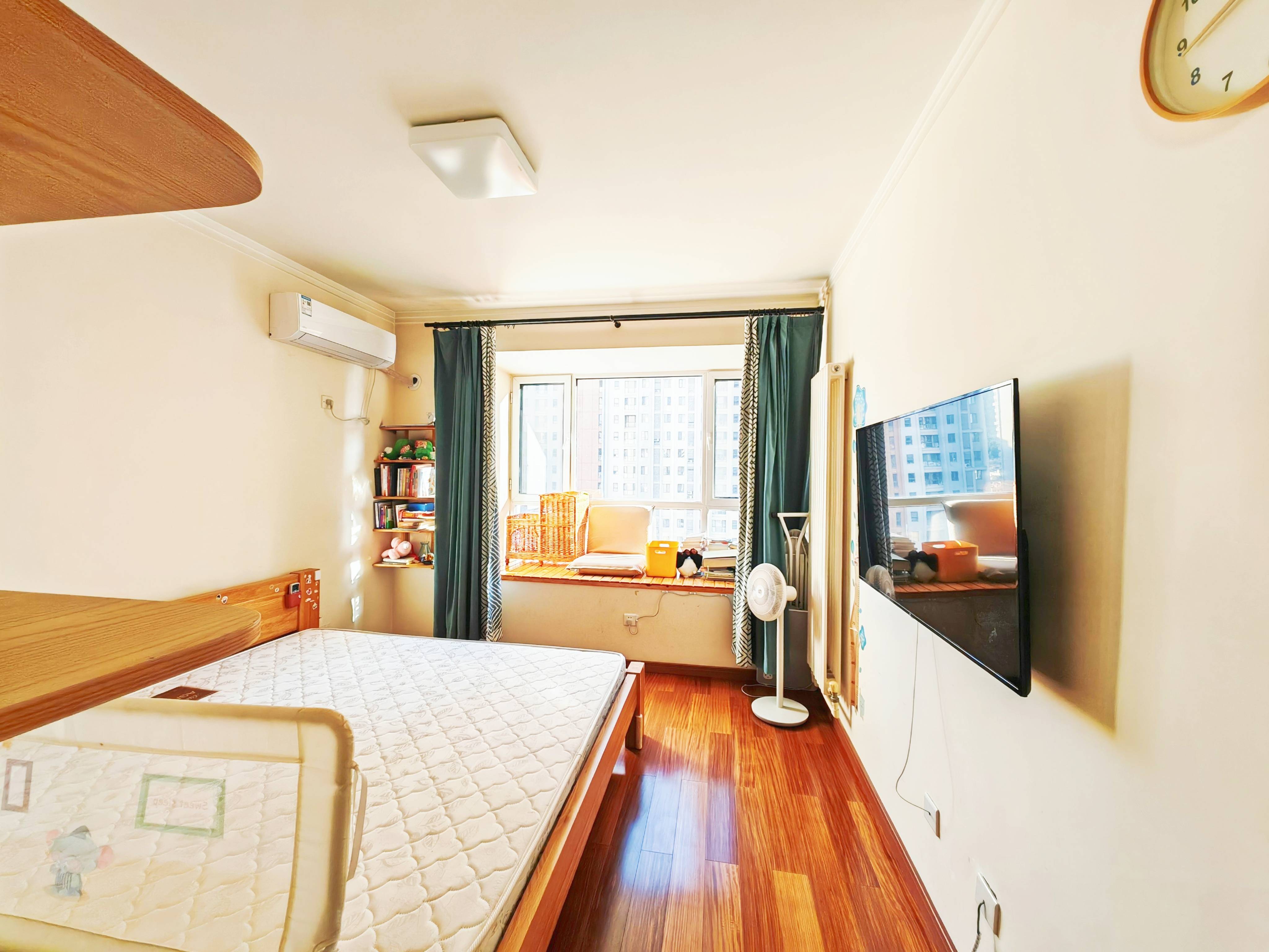 鲁能领秀城中央公园（十七、十八区）