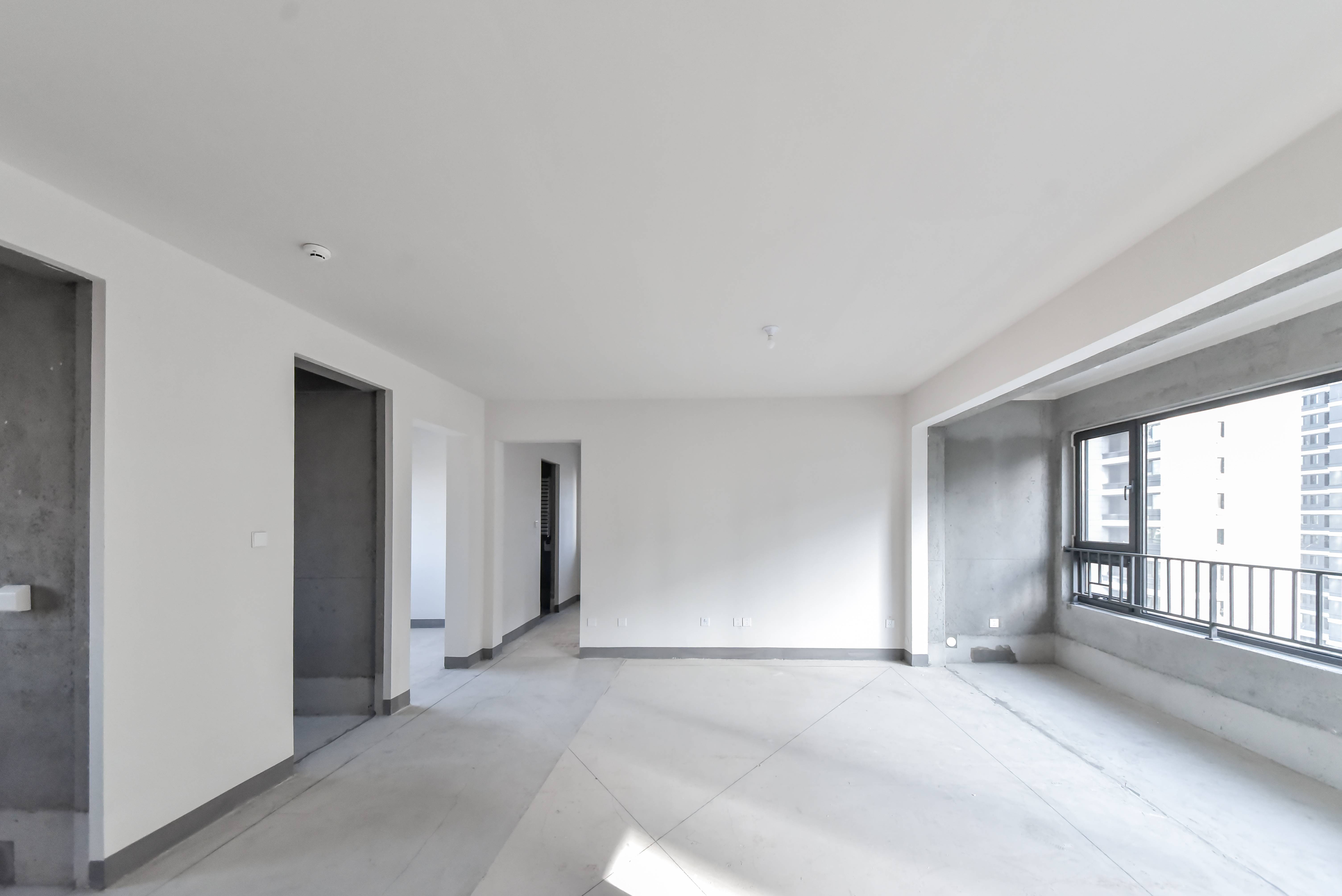  绿城春来风华 南