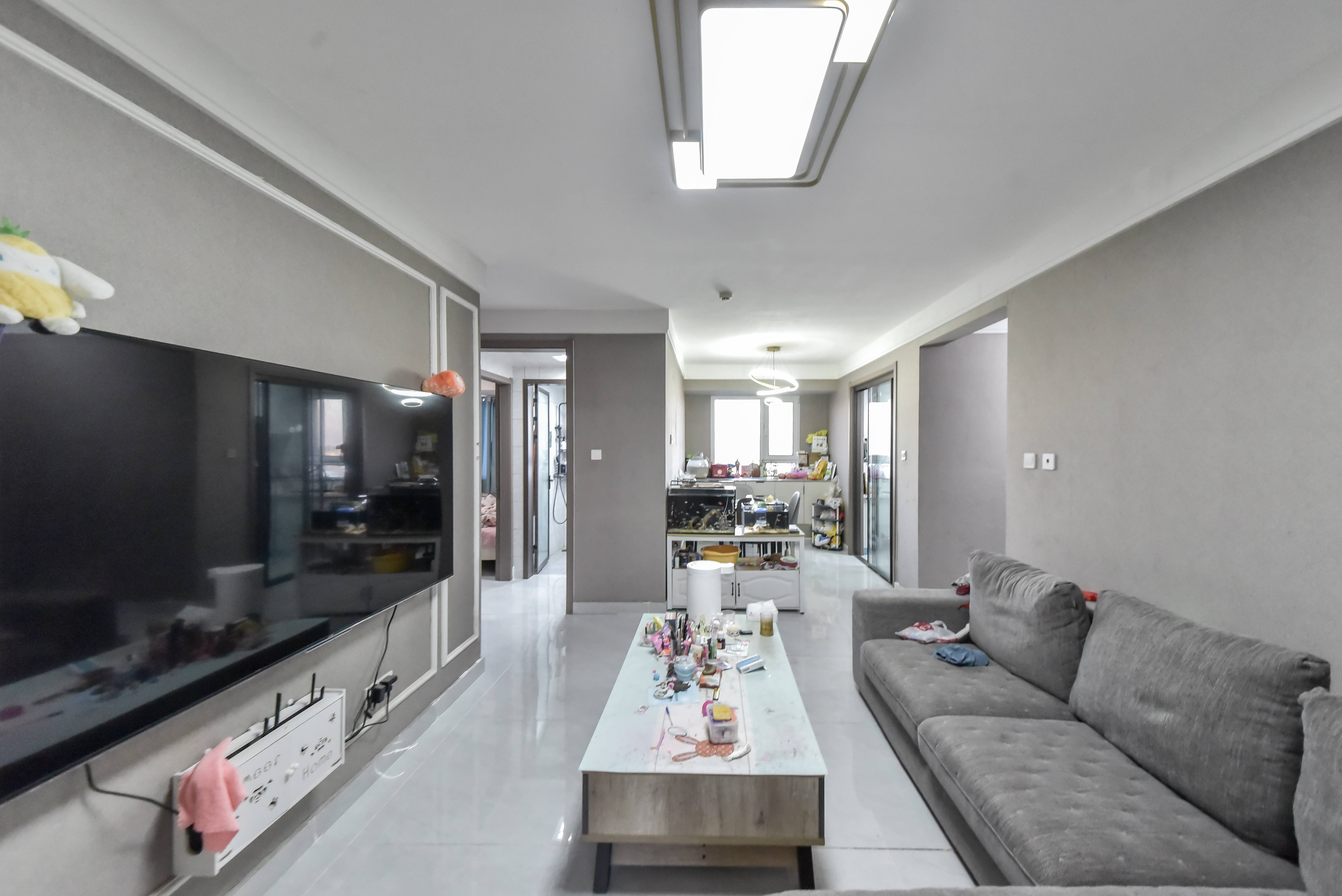  碧桂园·翡翠雅郡 南北