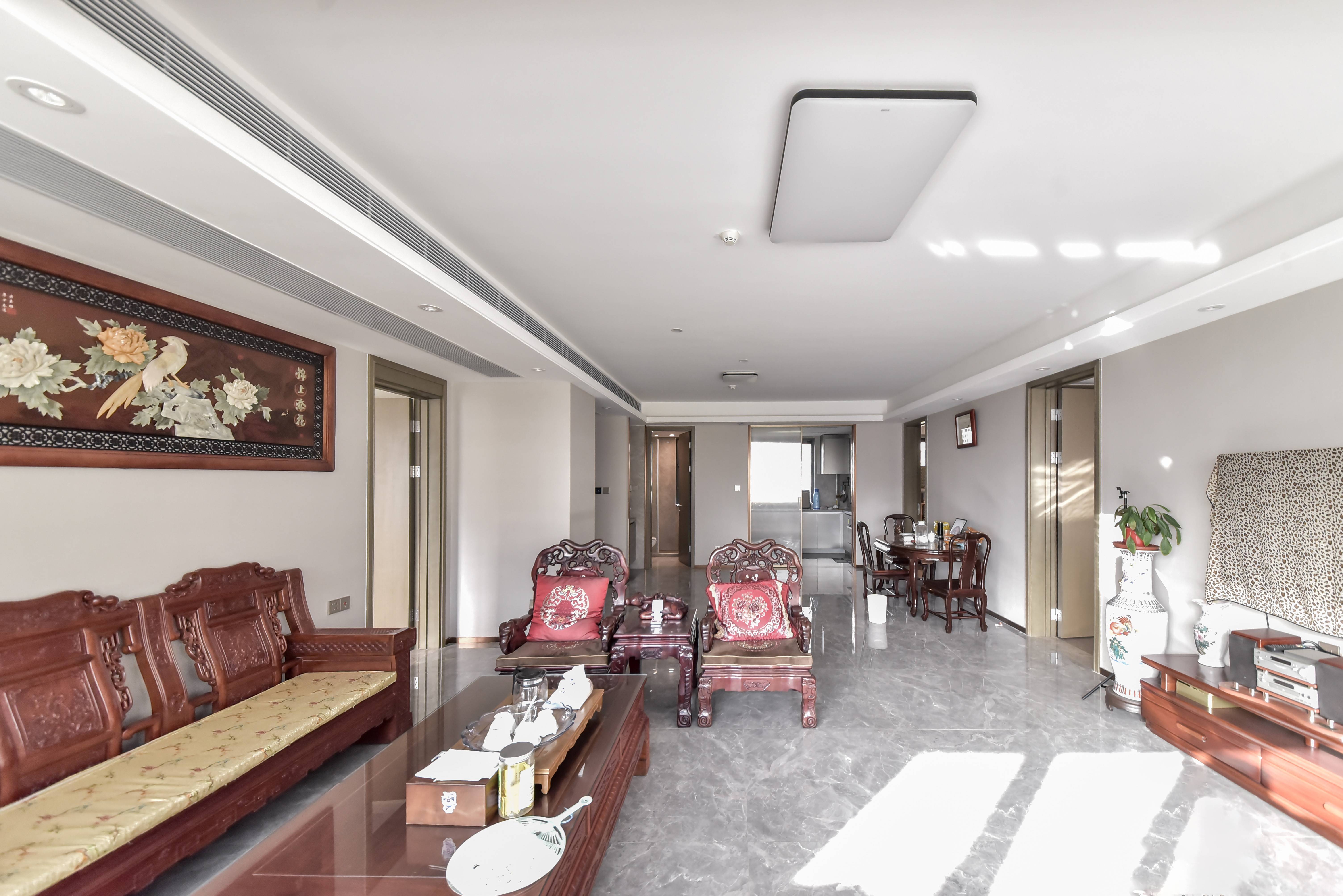  奥体铂悦府 南北