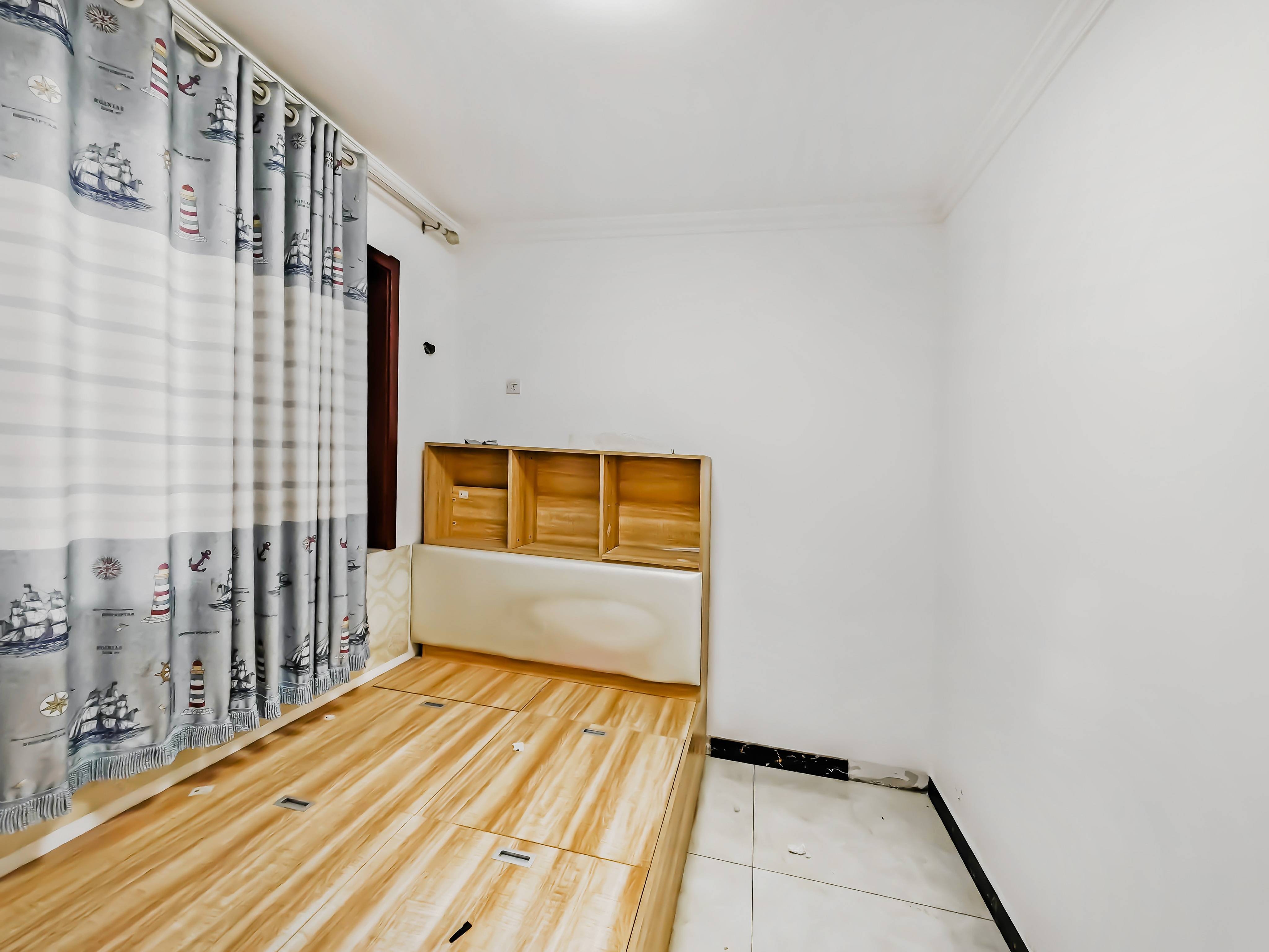 天鸿万象新天哈佛郡