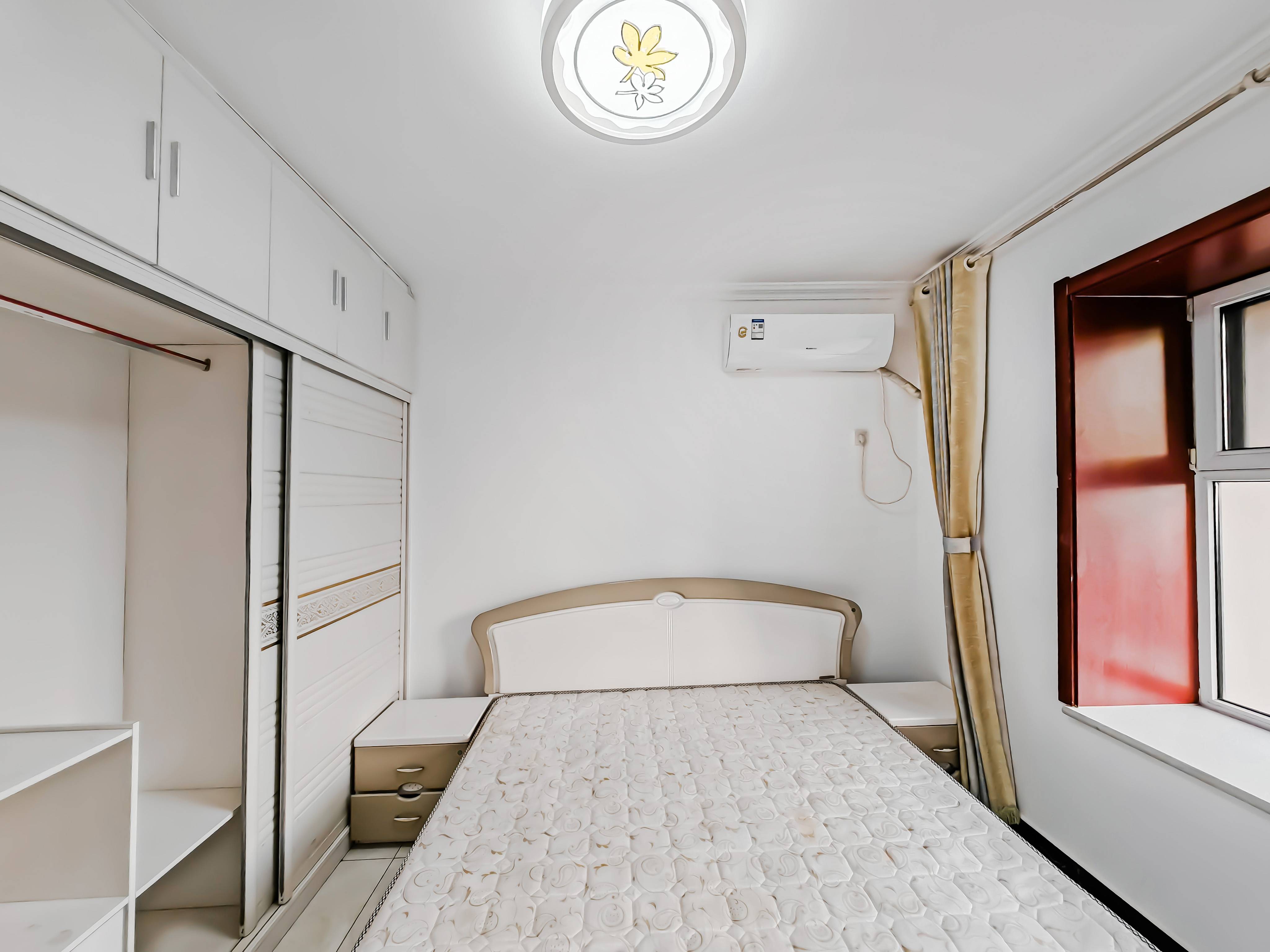 天鸿万象新天哈佛郡