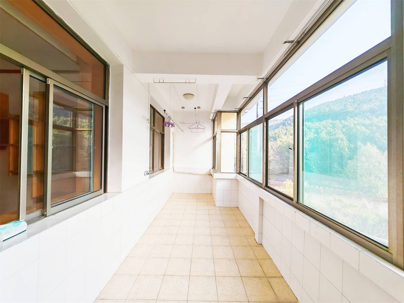 舜耕路36号(省府单位宿舍)