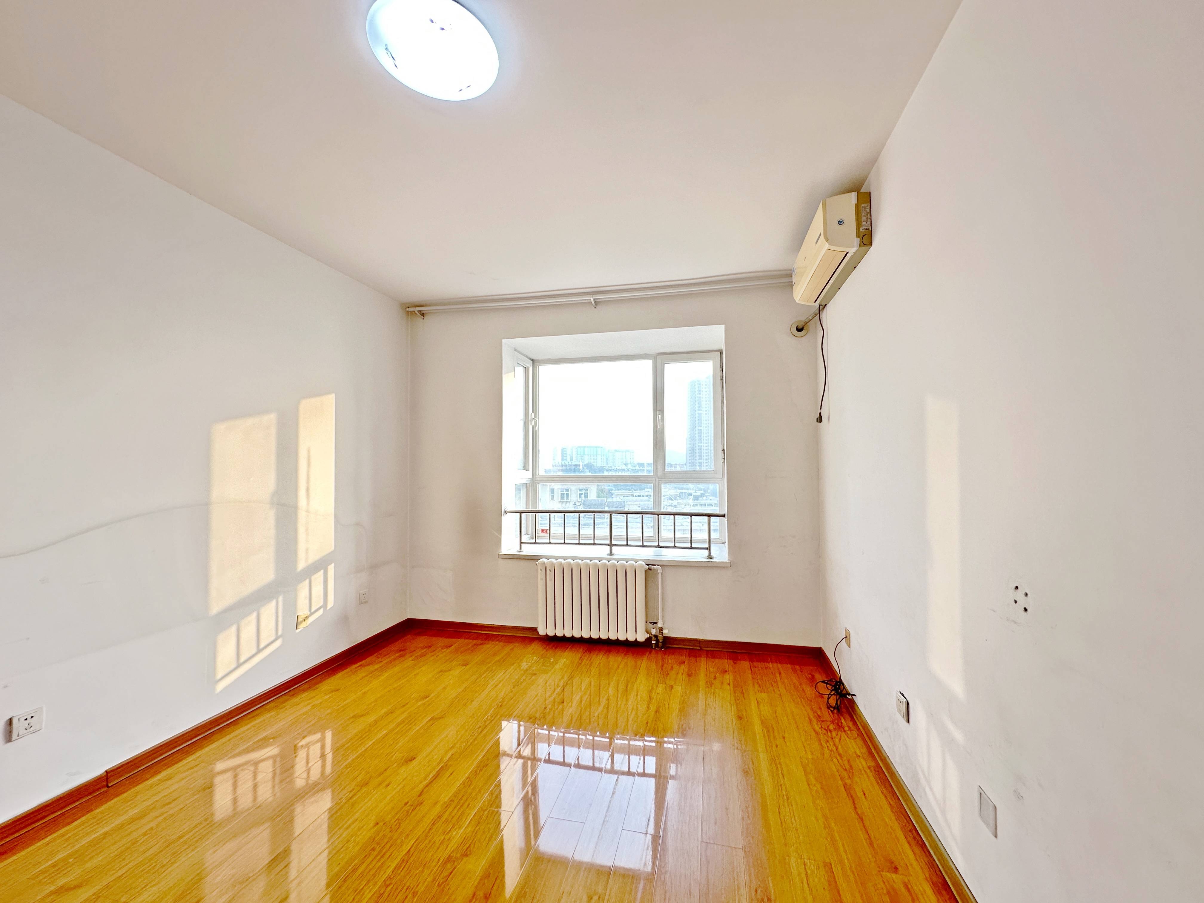 新世界阳光花园