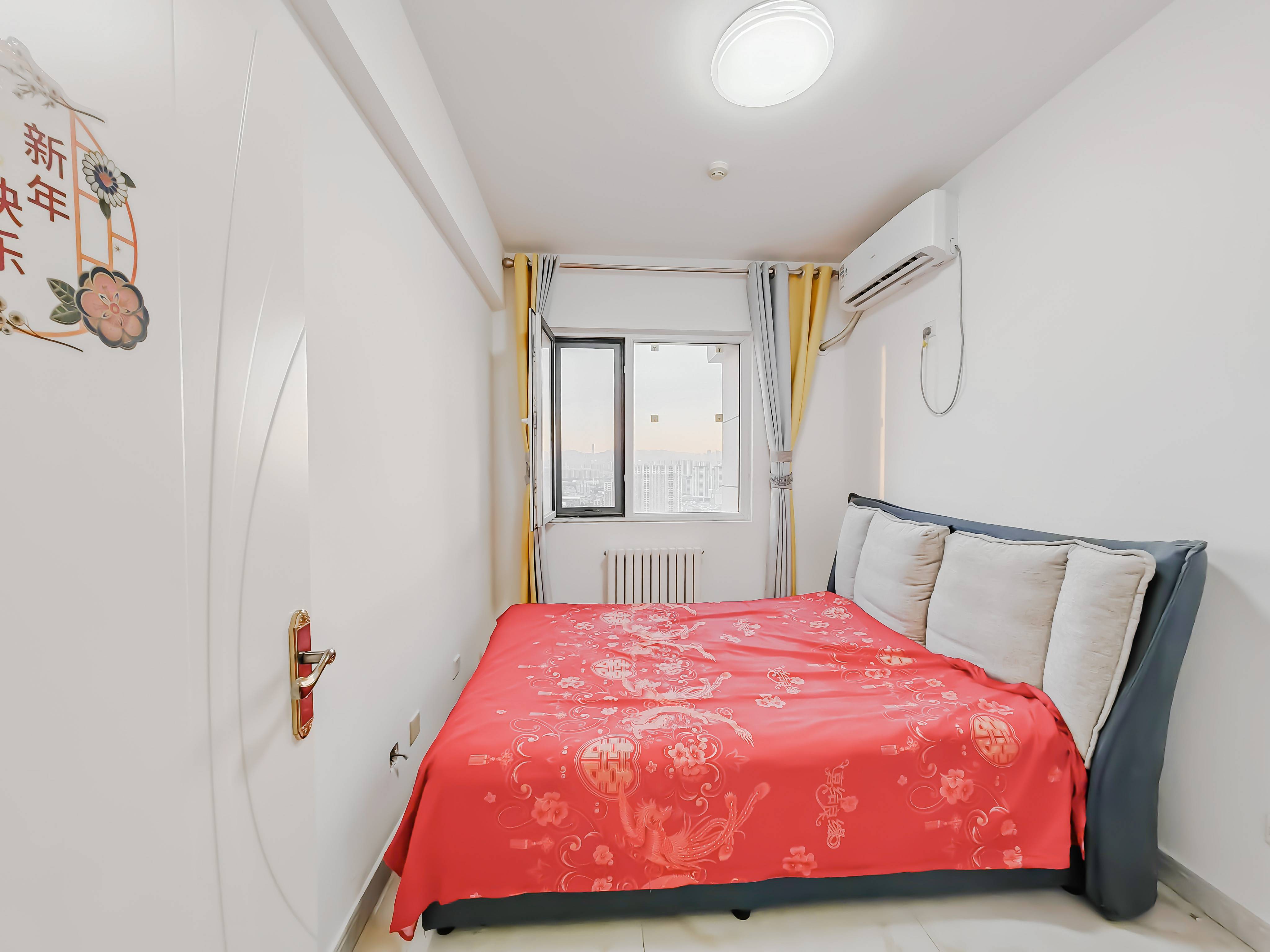 天鸿万象新天万卷府