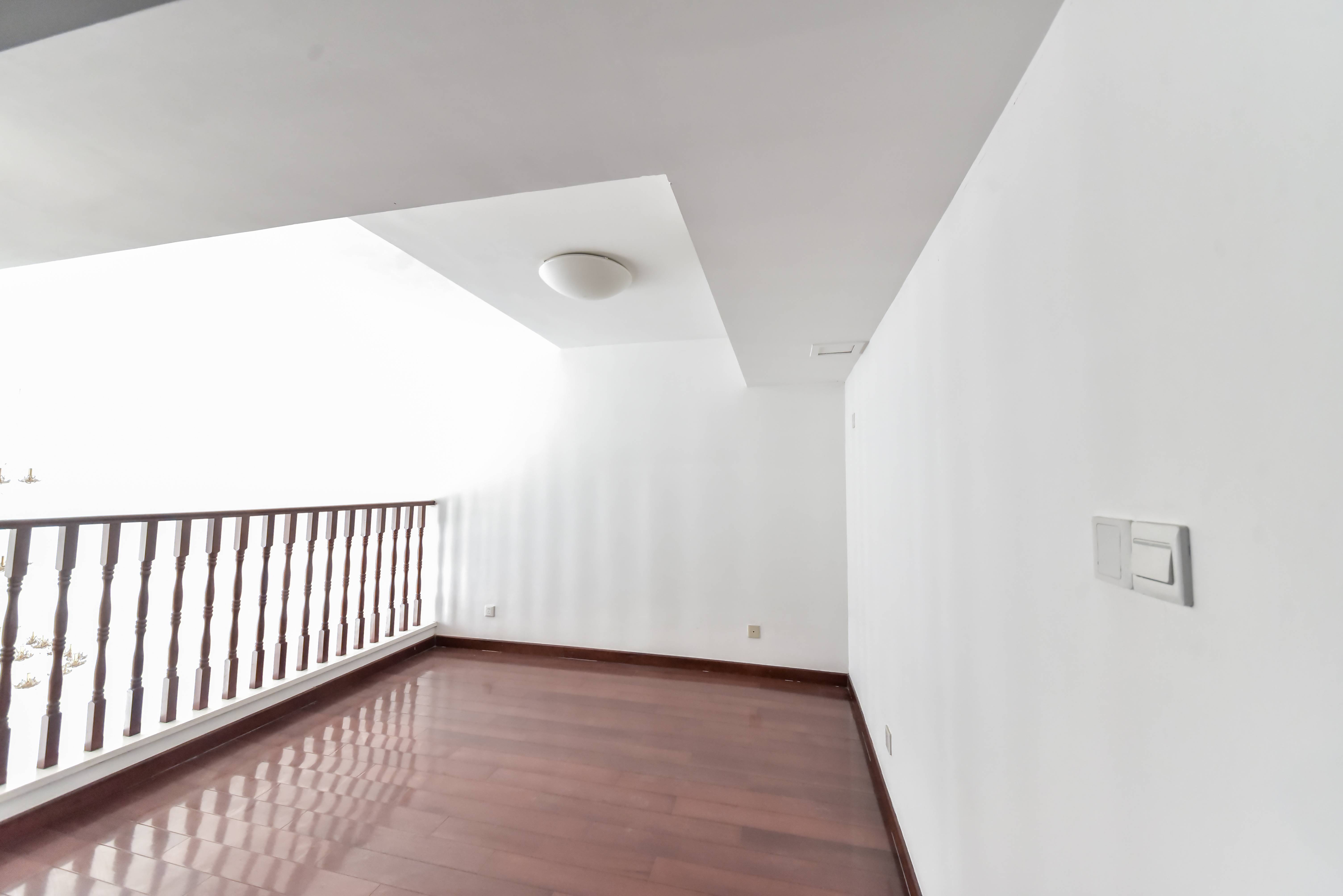 鲁信蟠龙山花园