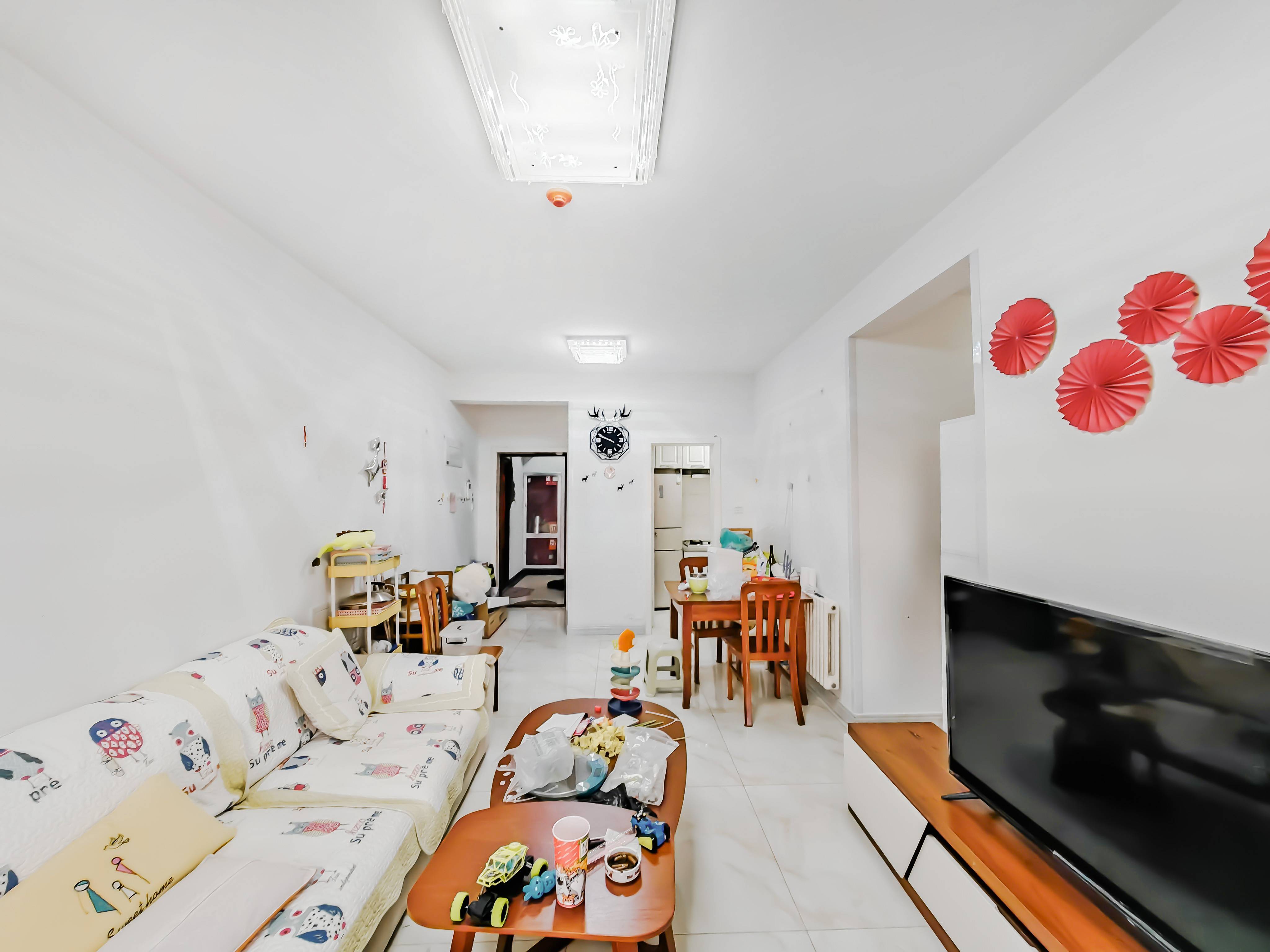 天鸿万象新天万卷府