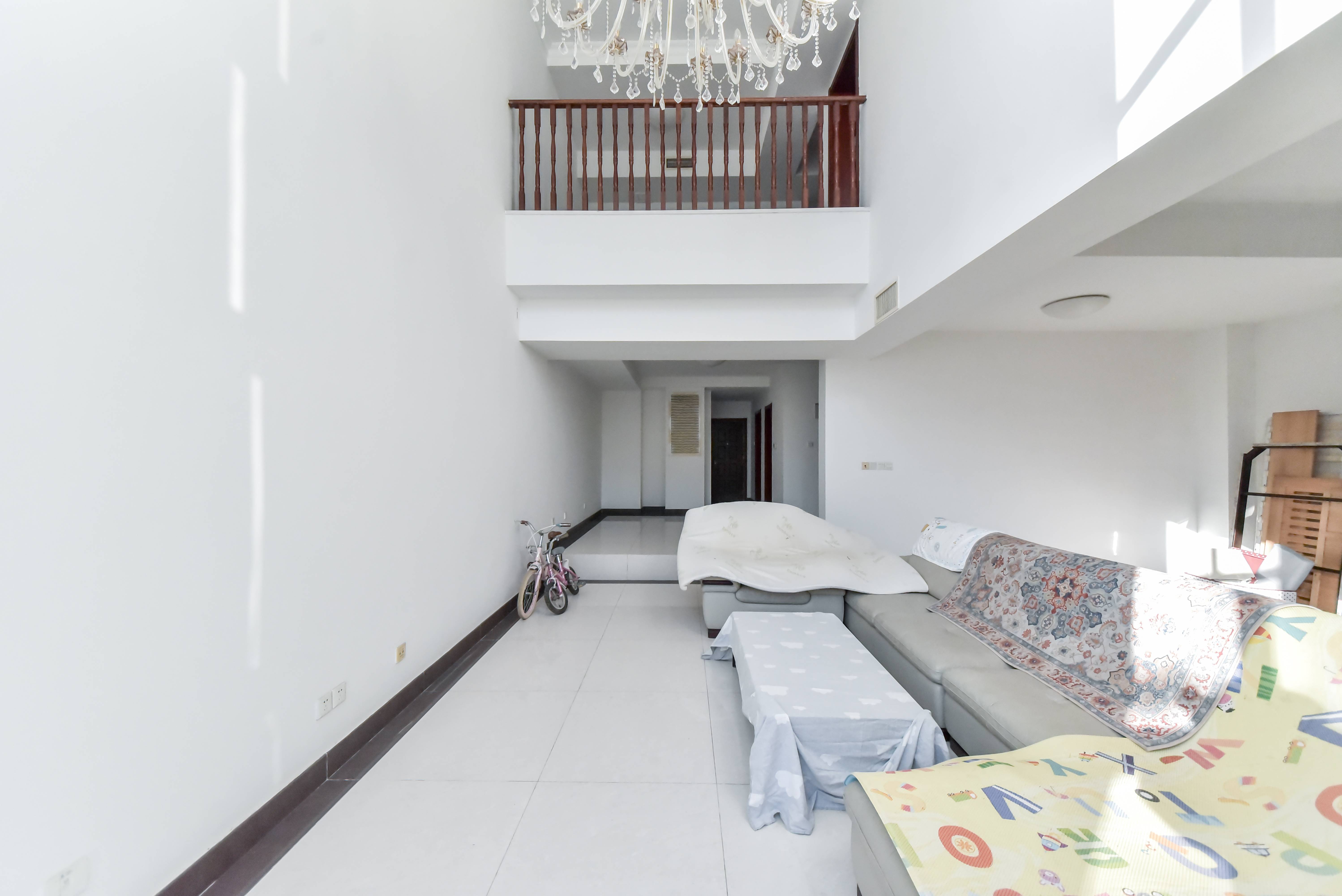 鲁信蟠龙山花园