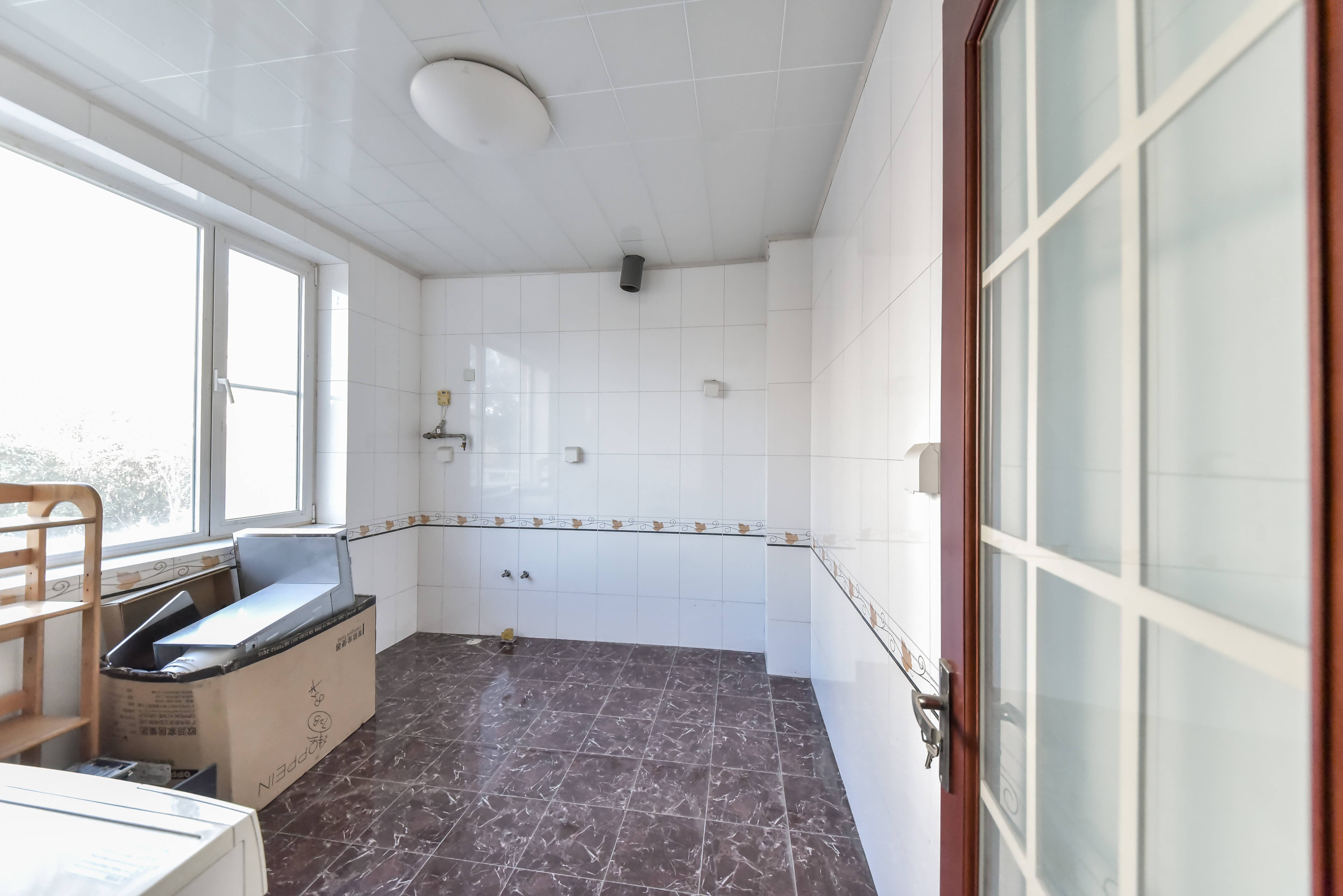 鲁信蟠龙山花园