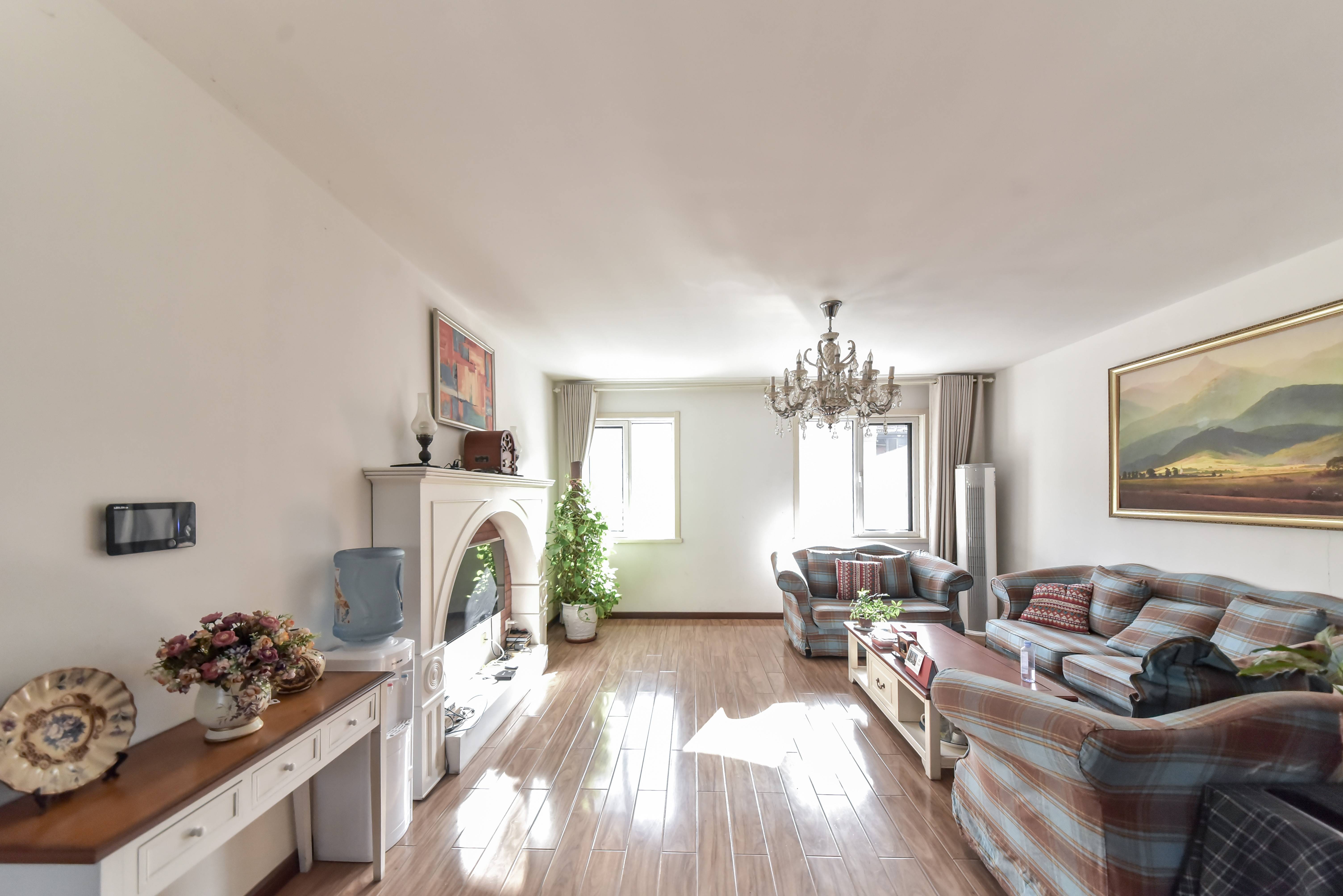  三箭汇福山庄 南