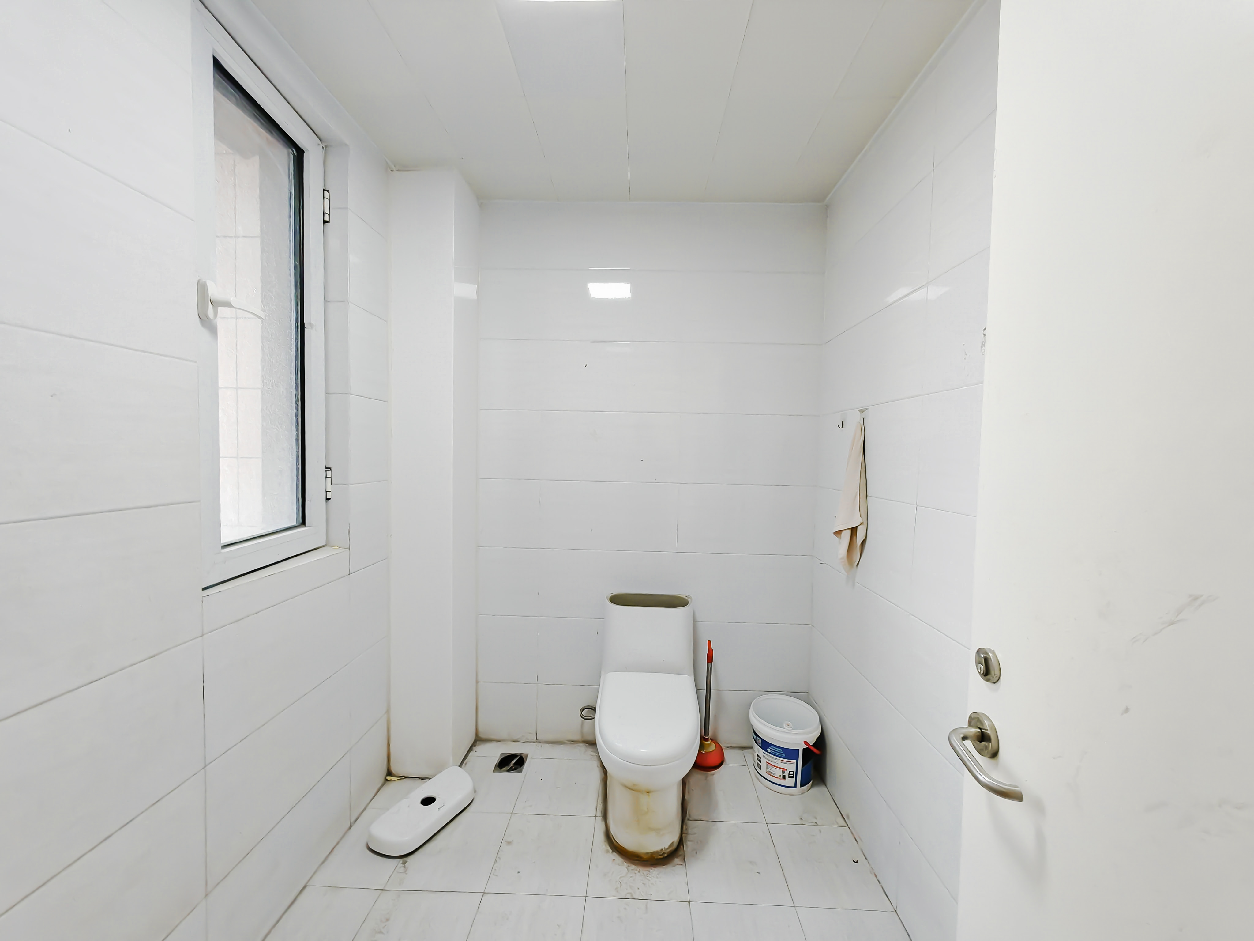 天鸿万象新天万卷府