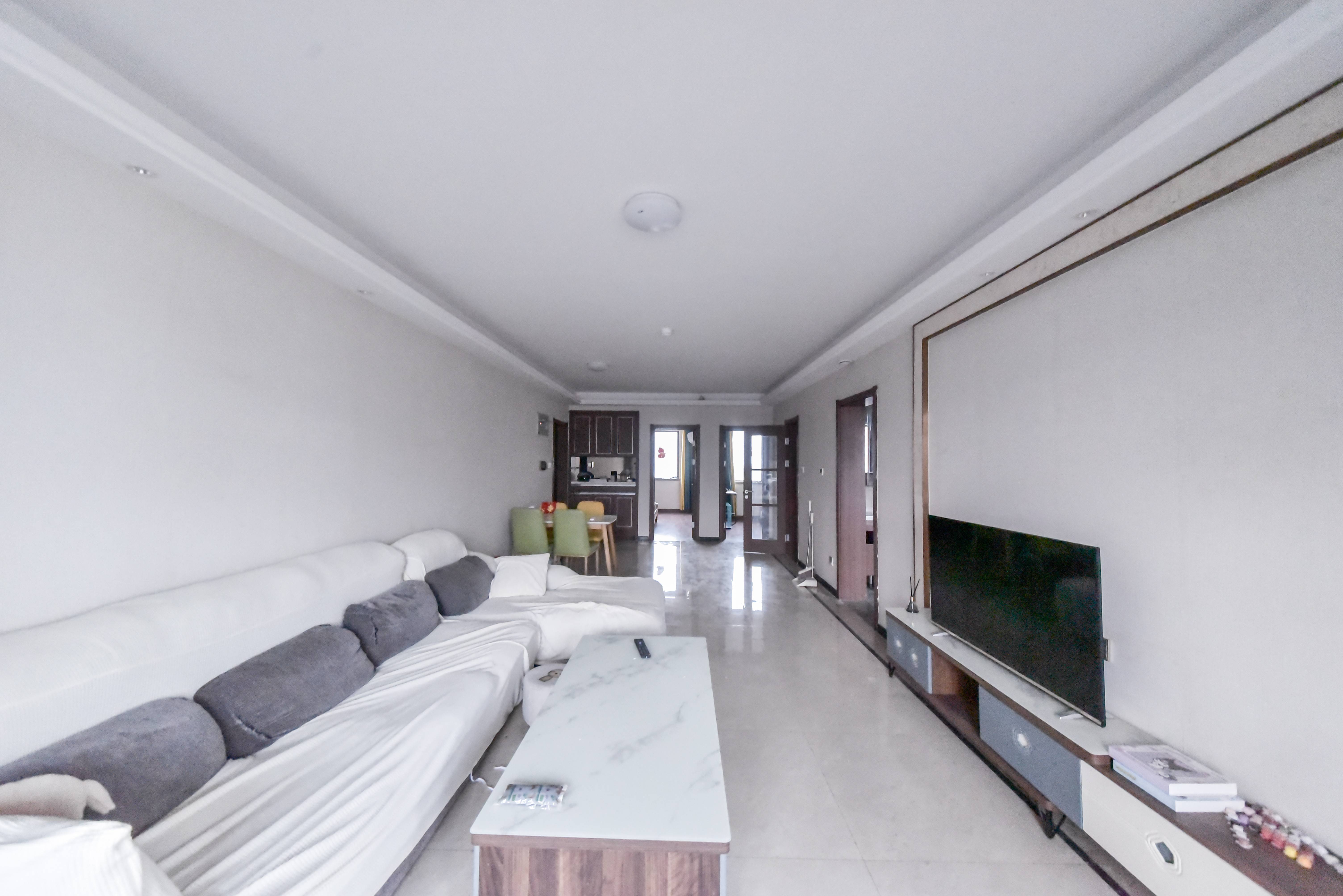 旭辉银盛泰金域蓝山